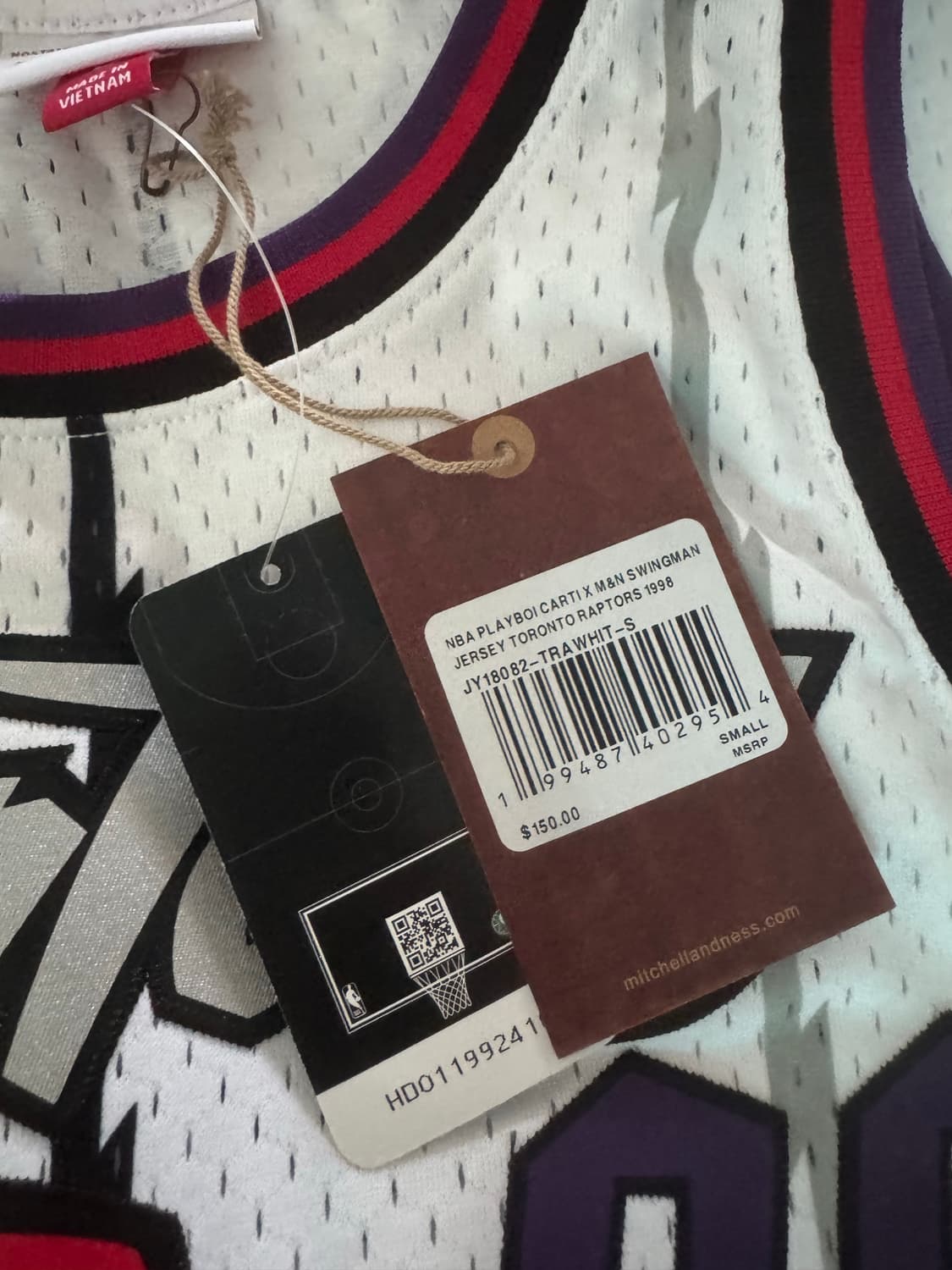 플레이보이카티 X Mitchell & Ness 랩터스 유니폼 상품이미지2