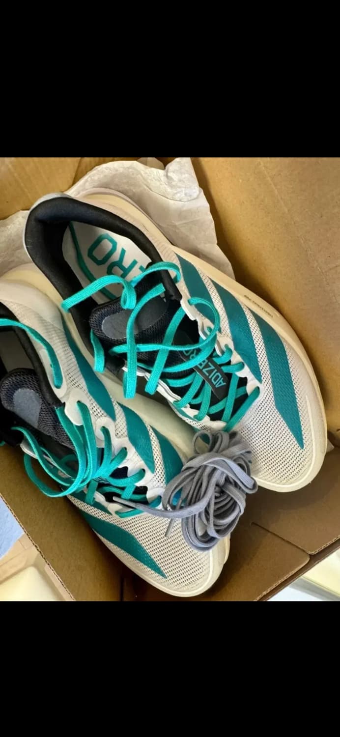 아디제로 보스턴13 클라우드 화이트 상품이미지1