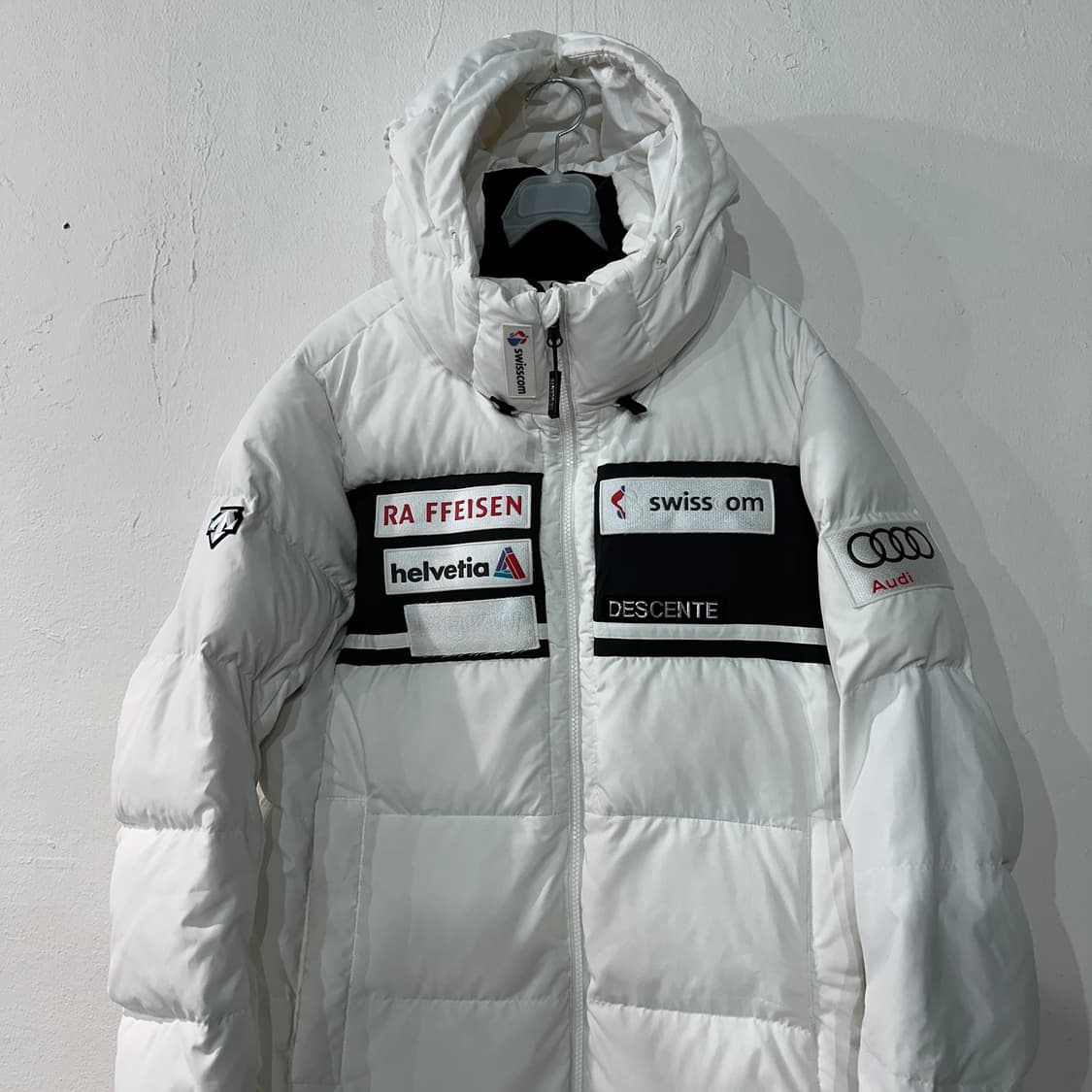 데상트 스위스스키 롱패딩 M 상품이미지2