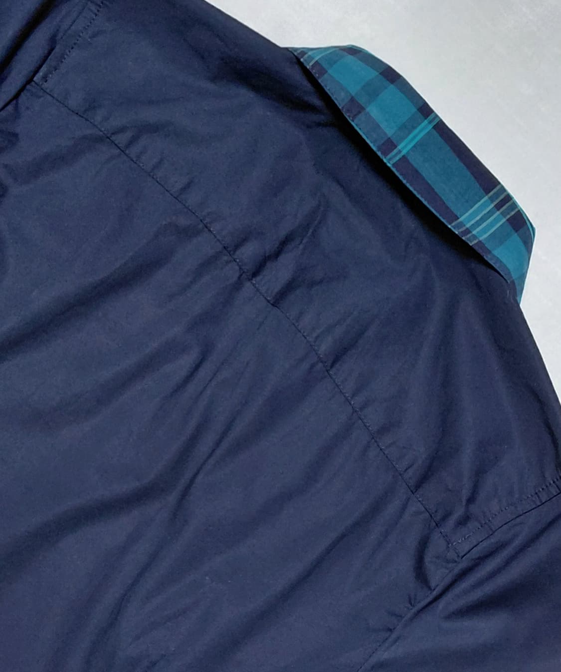 [S] 타미 힐피거 여성 타탄체크 배색 스트레치 셔츠 (네이비) 상품이미지8