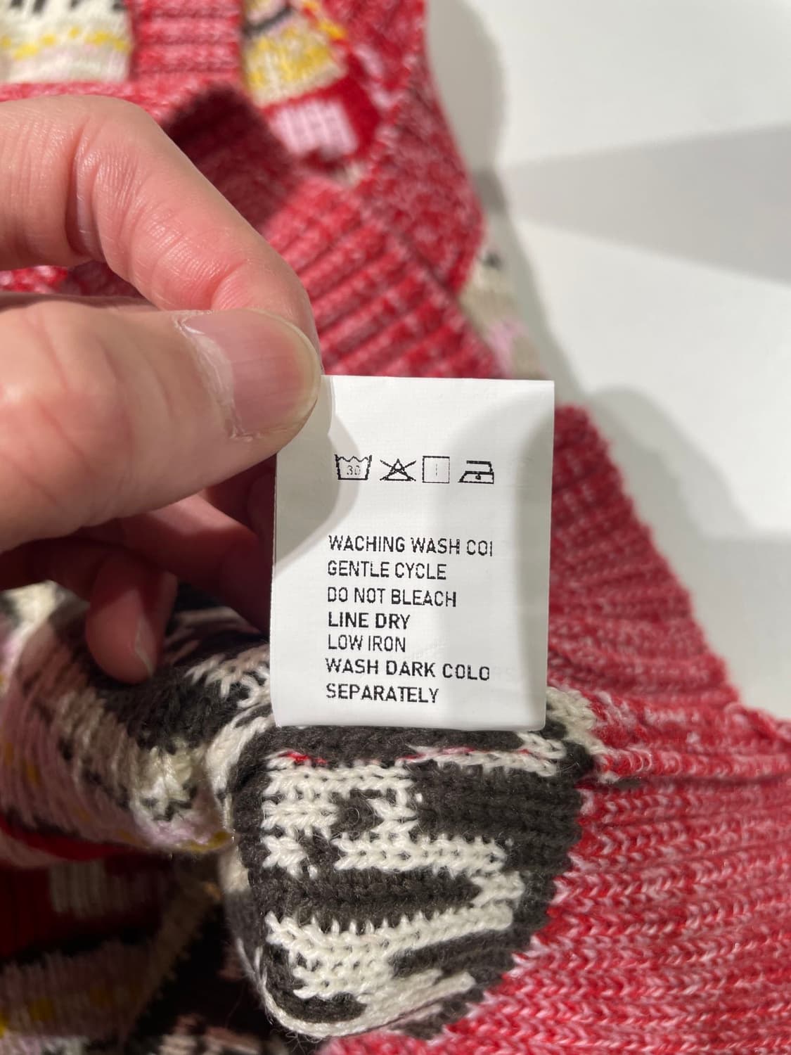 가니 믹스 로고 V넥 울 니트 베스트 상품이미지9