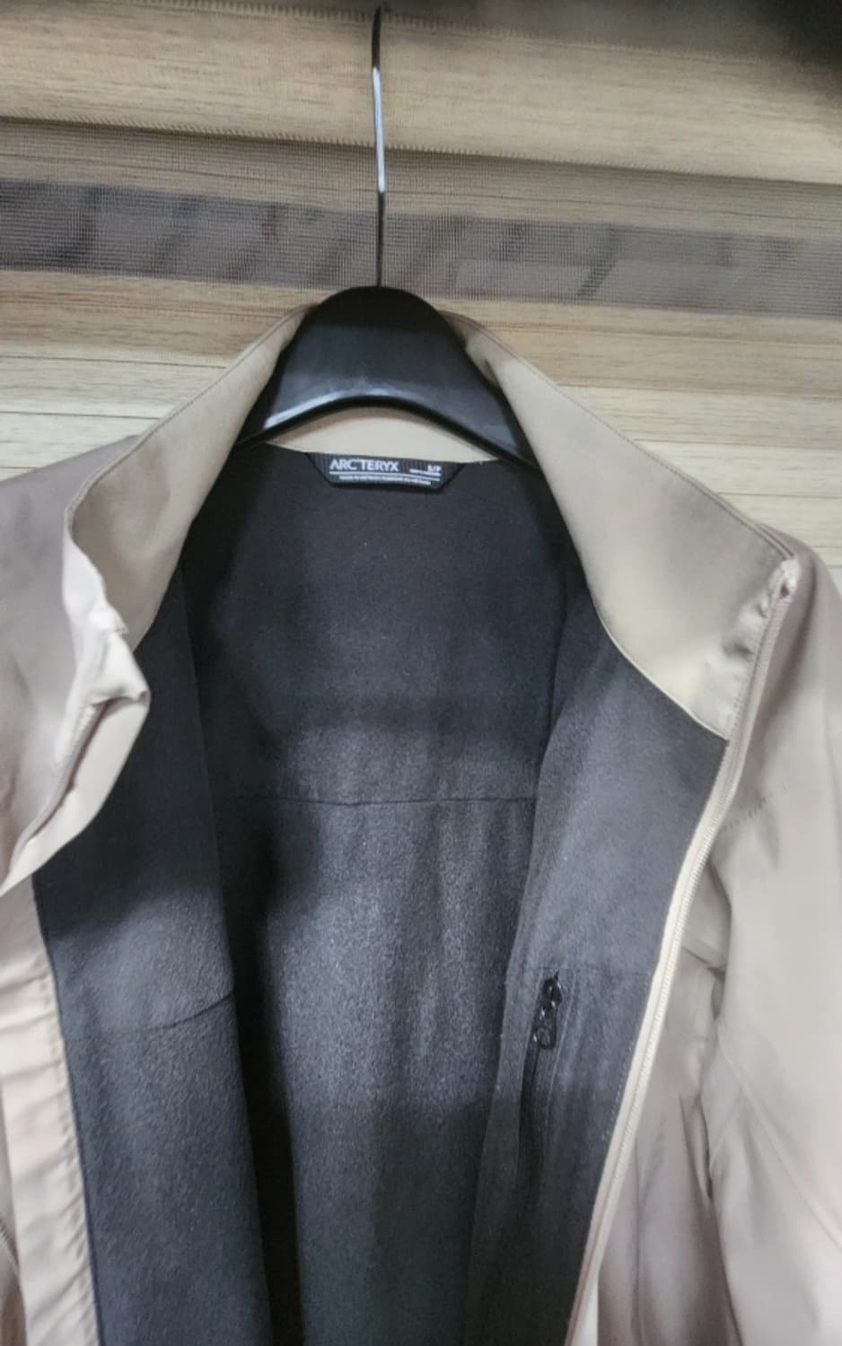 아크테릭스   솔라노  논후드  상품이미지2