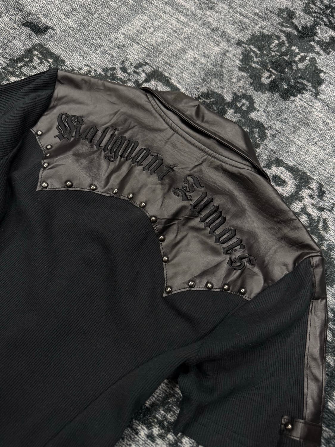 Body wave leather bondage ribbed shirts 상품이미지7