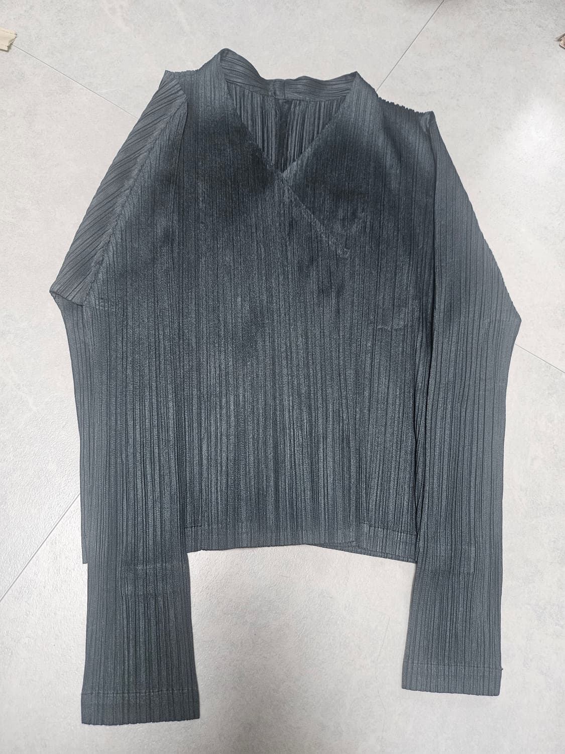 플리츠플리즈 2024 5월 먼슬리가디건 상품이미지1