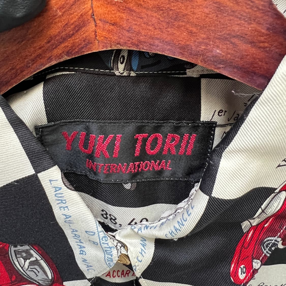 YUKI TORII 클래식카 실크 셔츠 상품이미지8