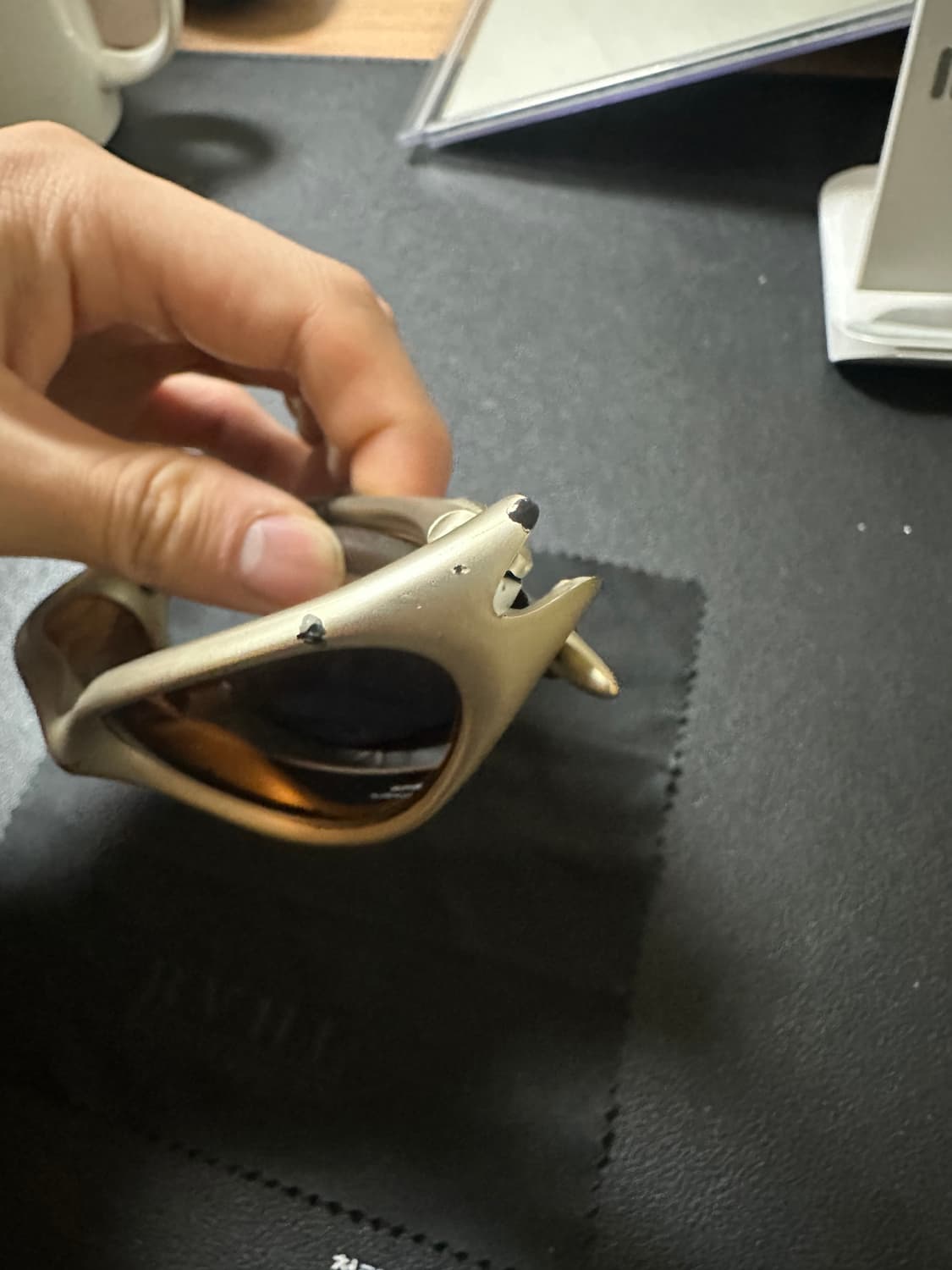 오클리 미뉴트1.0 플래티넘  상품이미지2