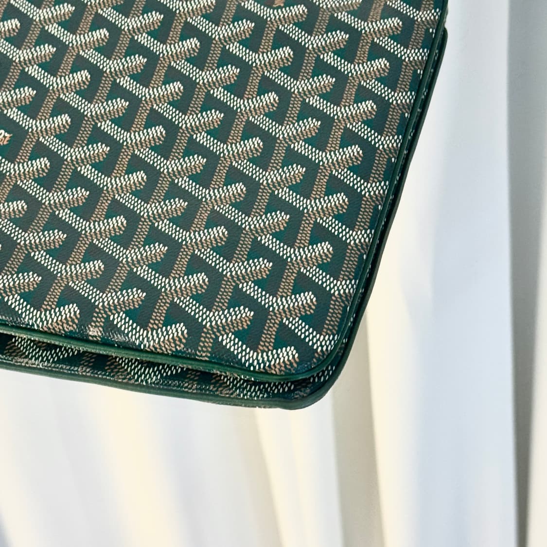 [신품급] 고야드 세나 클러치 그린 MM  상품이미지5