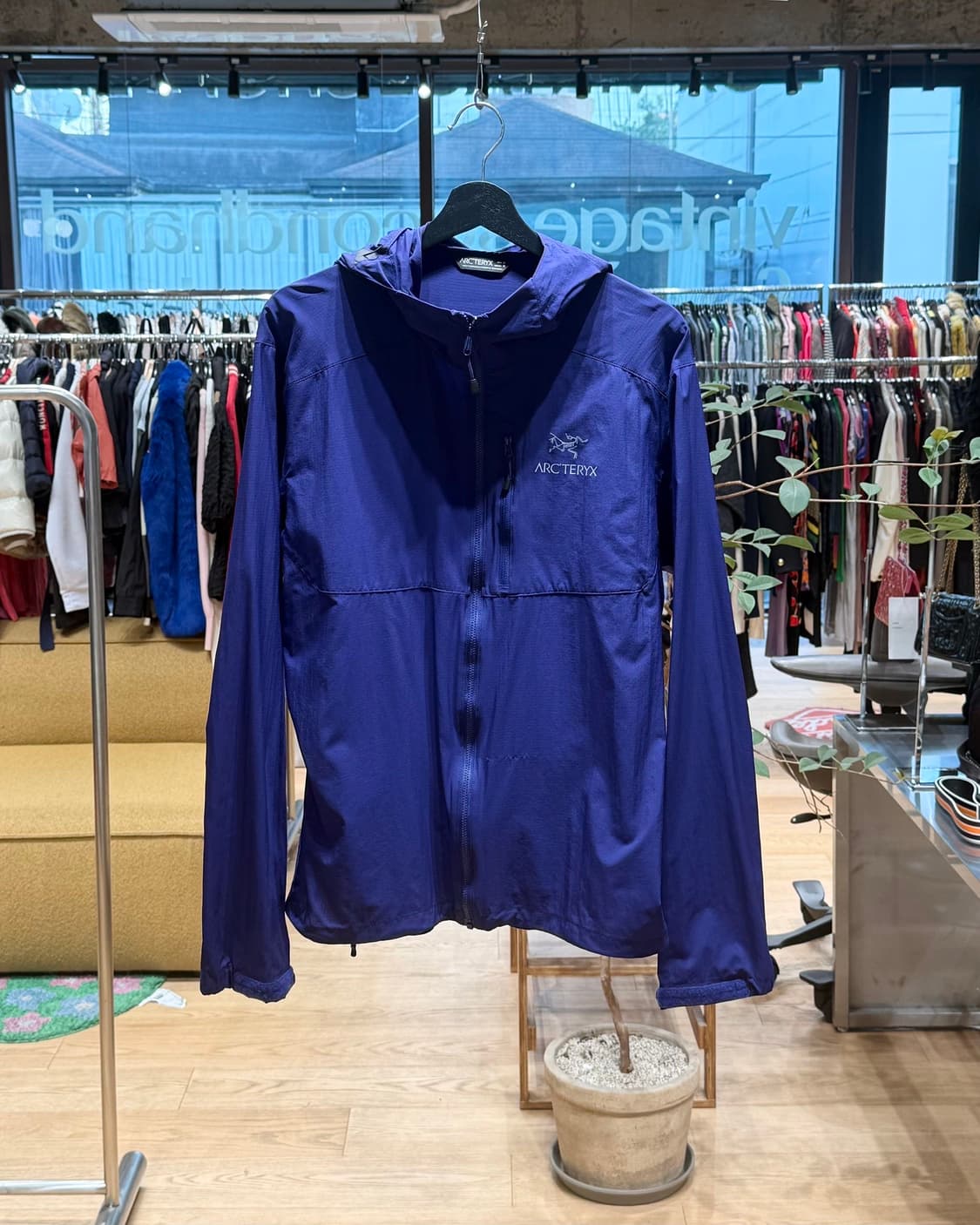 아크테릭스 퍼플 스쿼미시 후디 자켓  상품이미지1