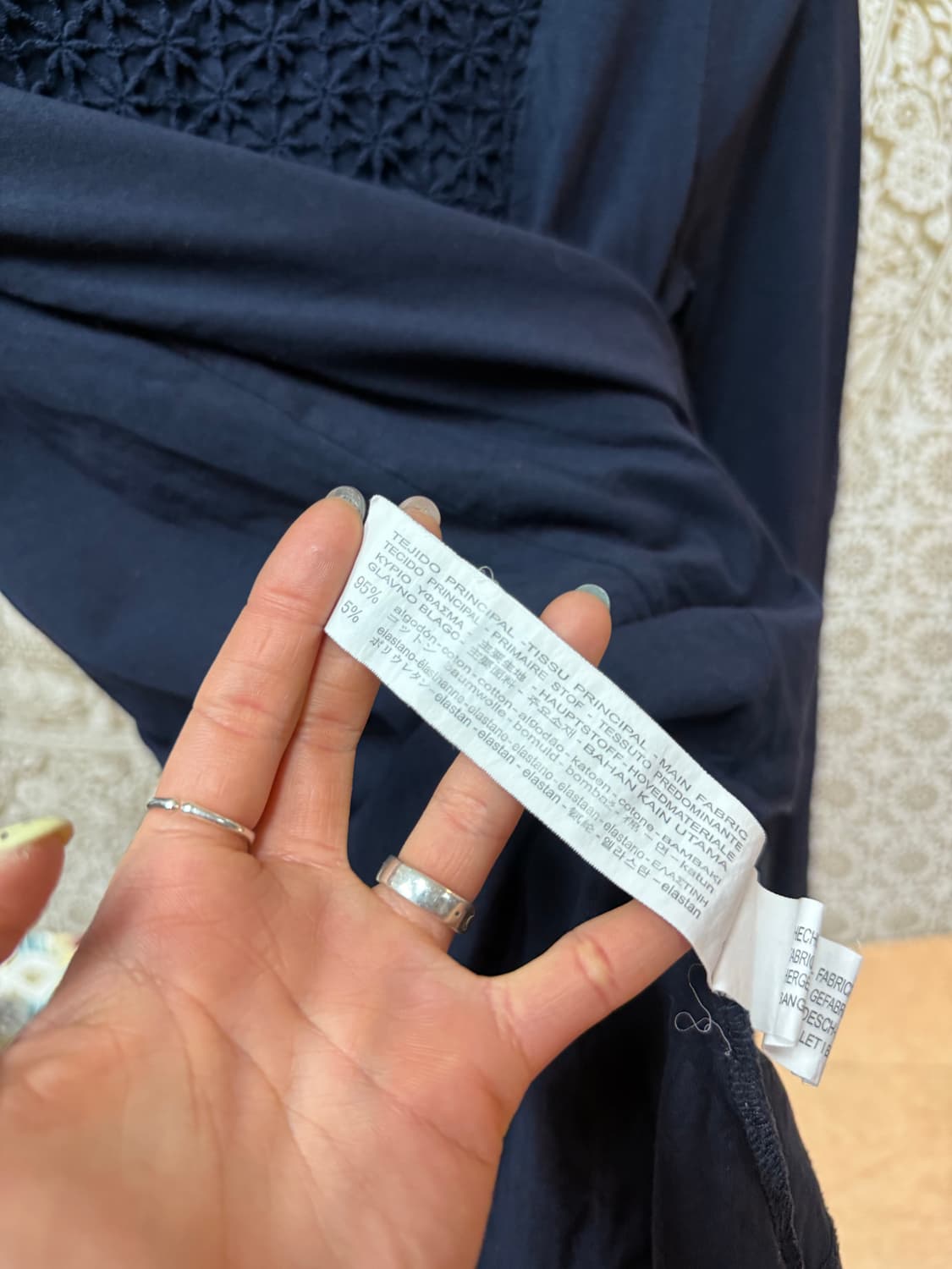 자라 여성 플라워펀칭 롱슬리브  상품이미지5