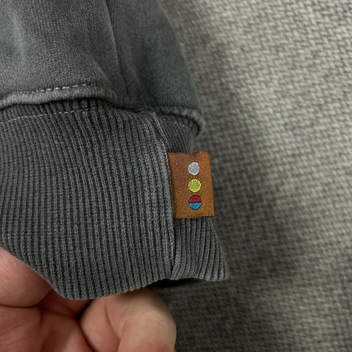 아이앱스튜디오 피그먼트 차콜 후드(XL) 상품이미지5