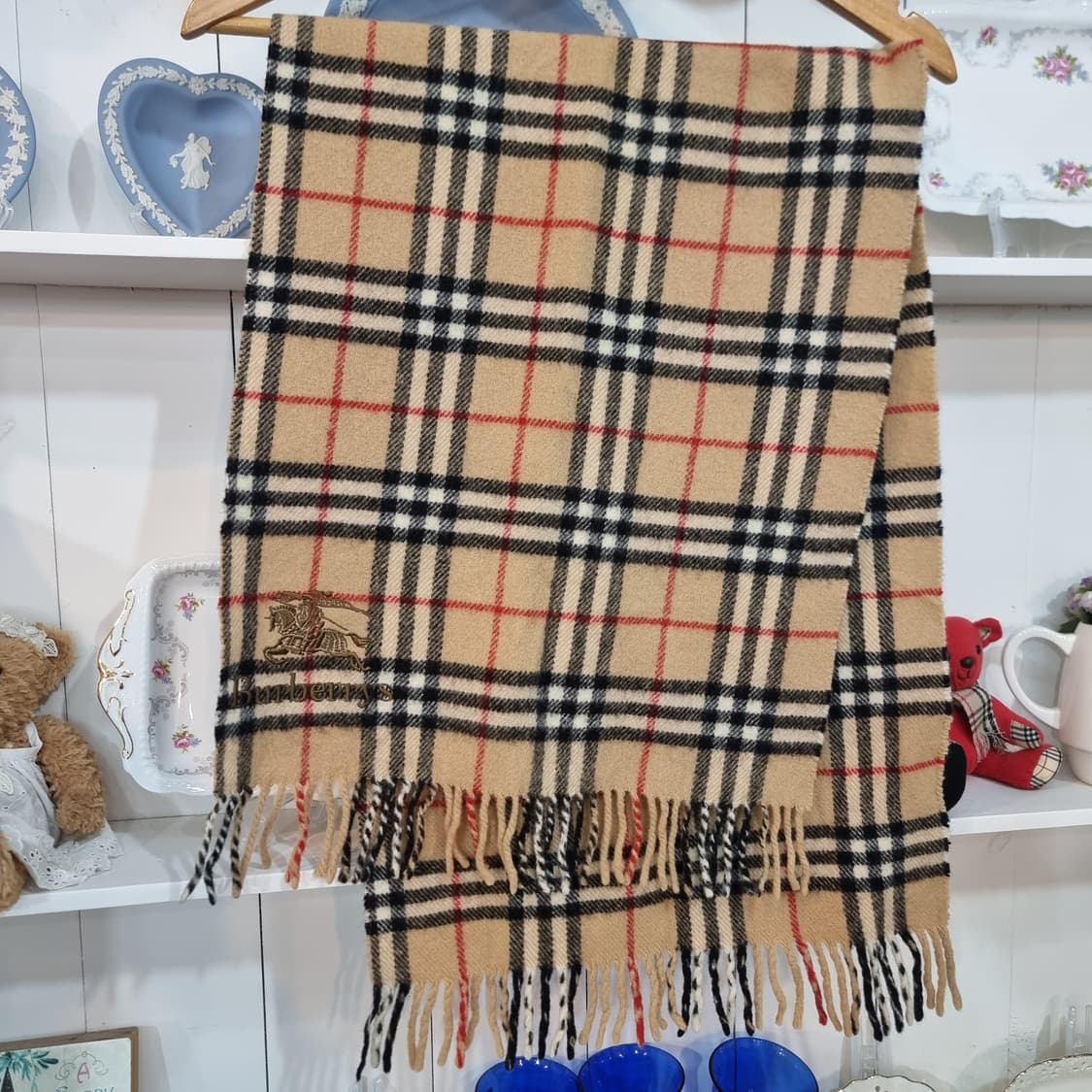 버버리(Burberry) 클래식 노바 체크 자수 머플러 상품이미지4