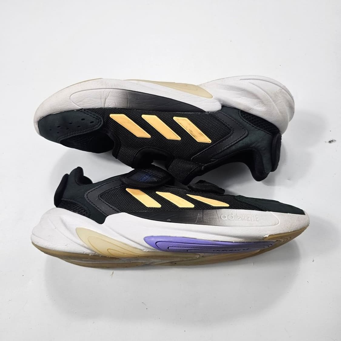 아디다스 오젤리아 스트랩 240 상품이미지2