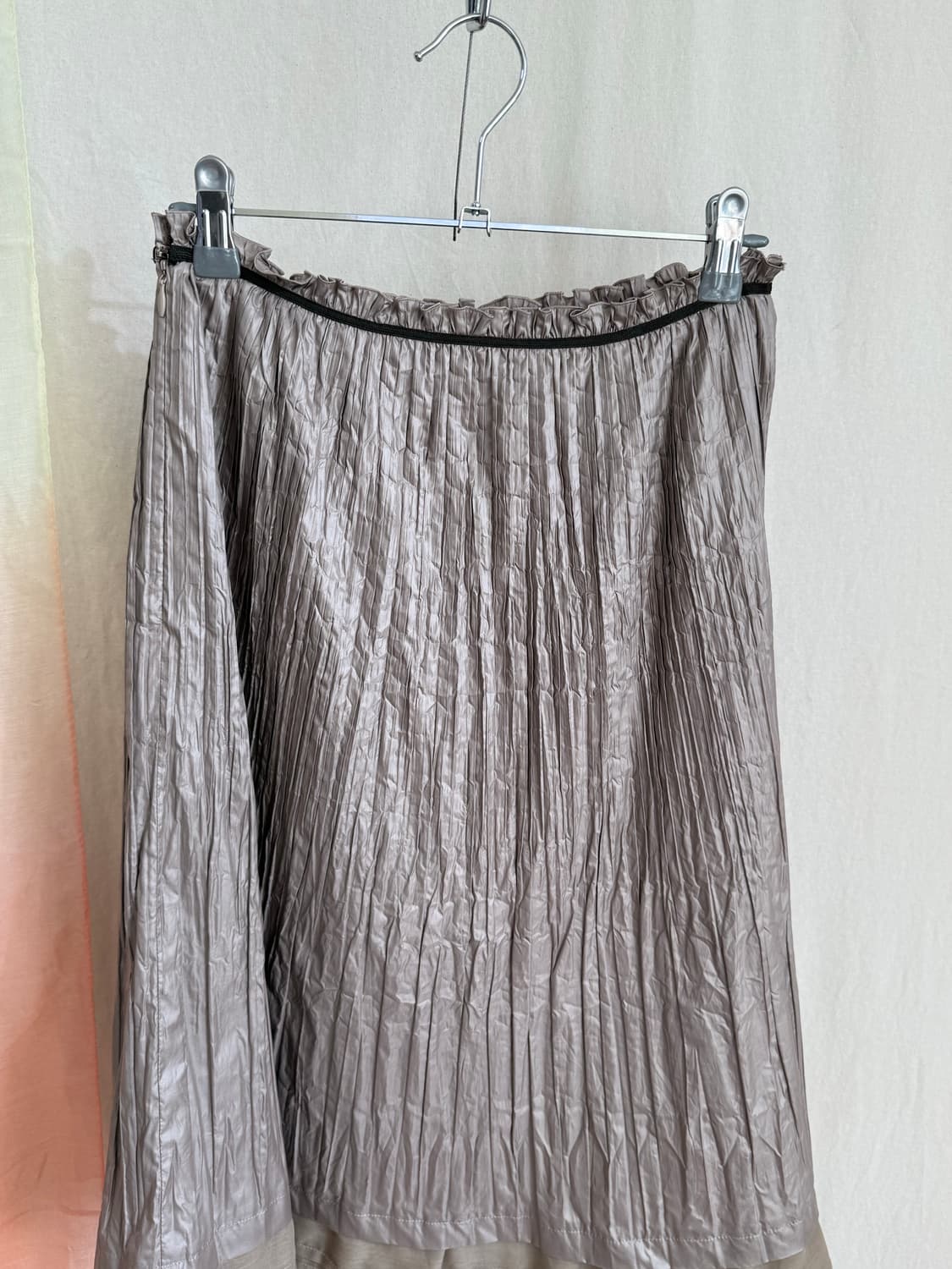 Les Habits 링클 플리츠 미디스커트 상품이미지3