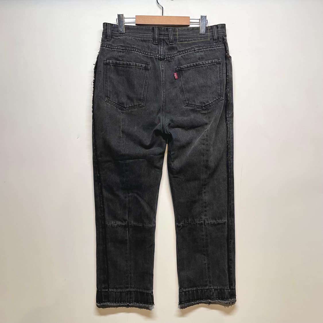 Andersson bell 블랙 데님 팬츠 상품이미지5