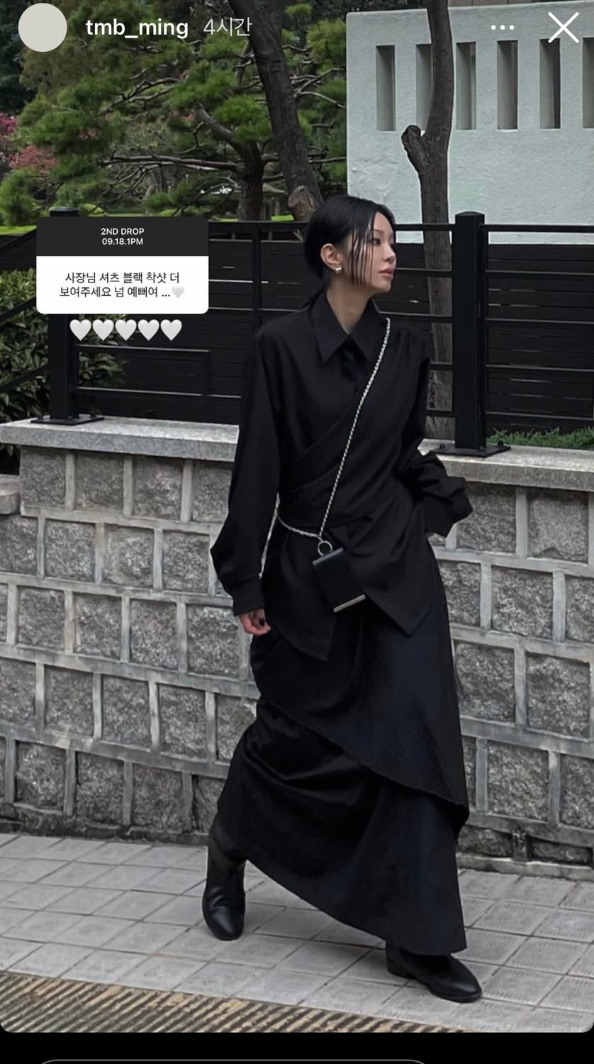 새상품) 트리밍버드 랩 셔링 블라우스 애쉬 브라운 상품이미지5