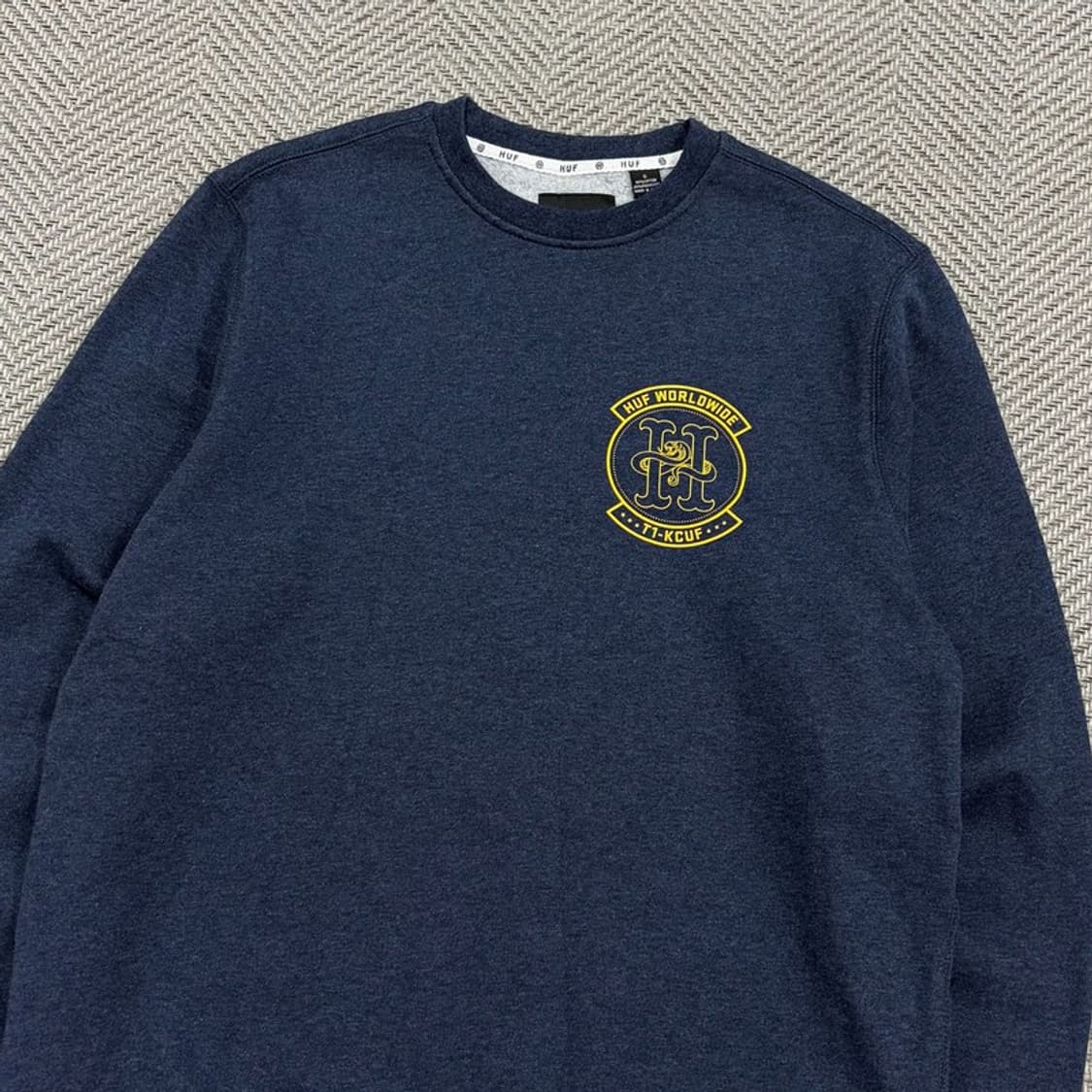 허프 베이직 그래픽 맨투맨 v3305 상품이미지3