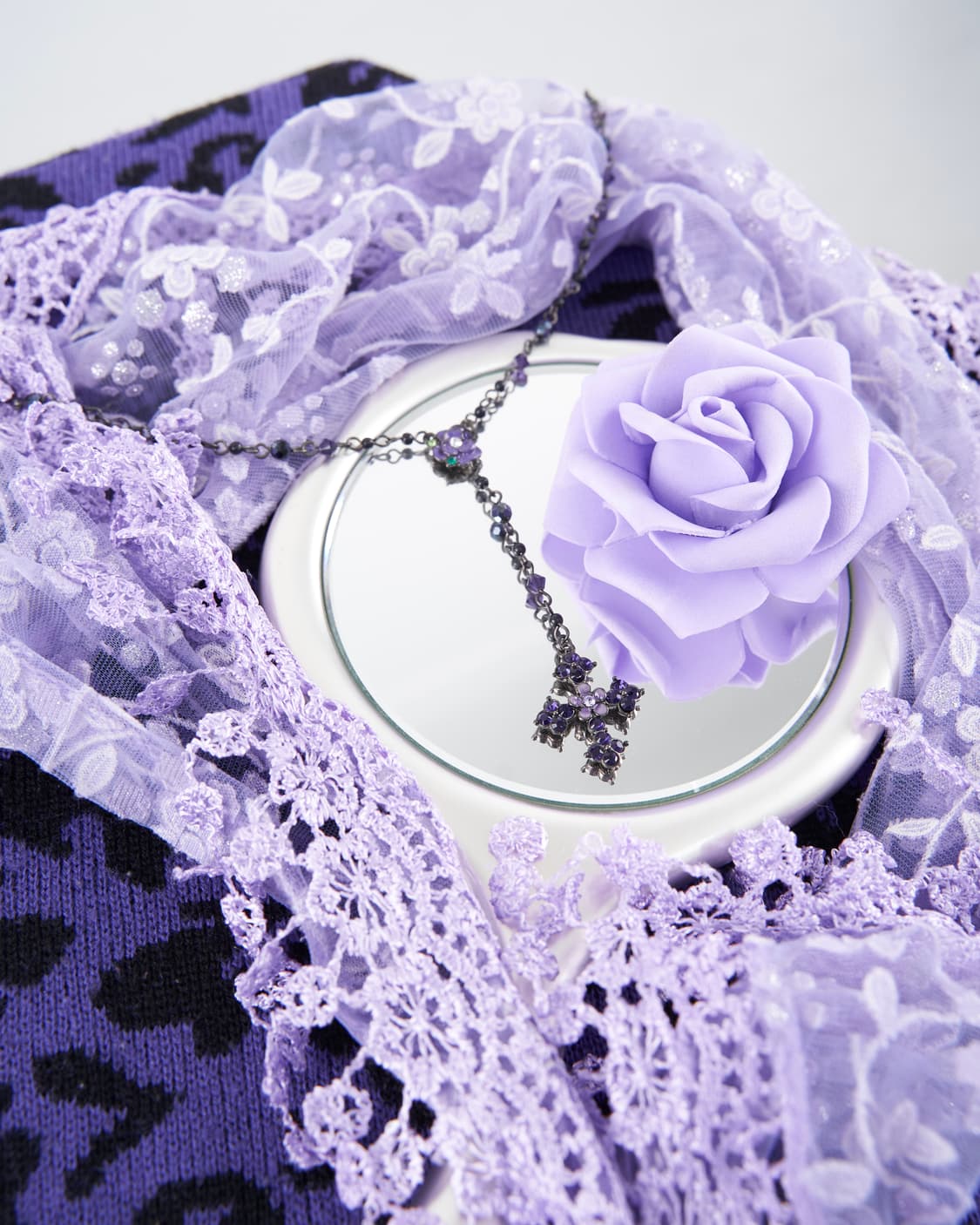 Anna sui 바이올렛 원드롭 크로스 목걸이 상품이미지1