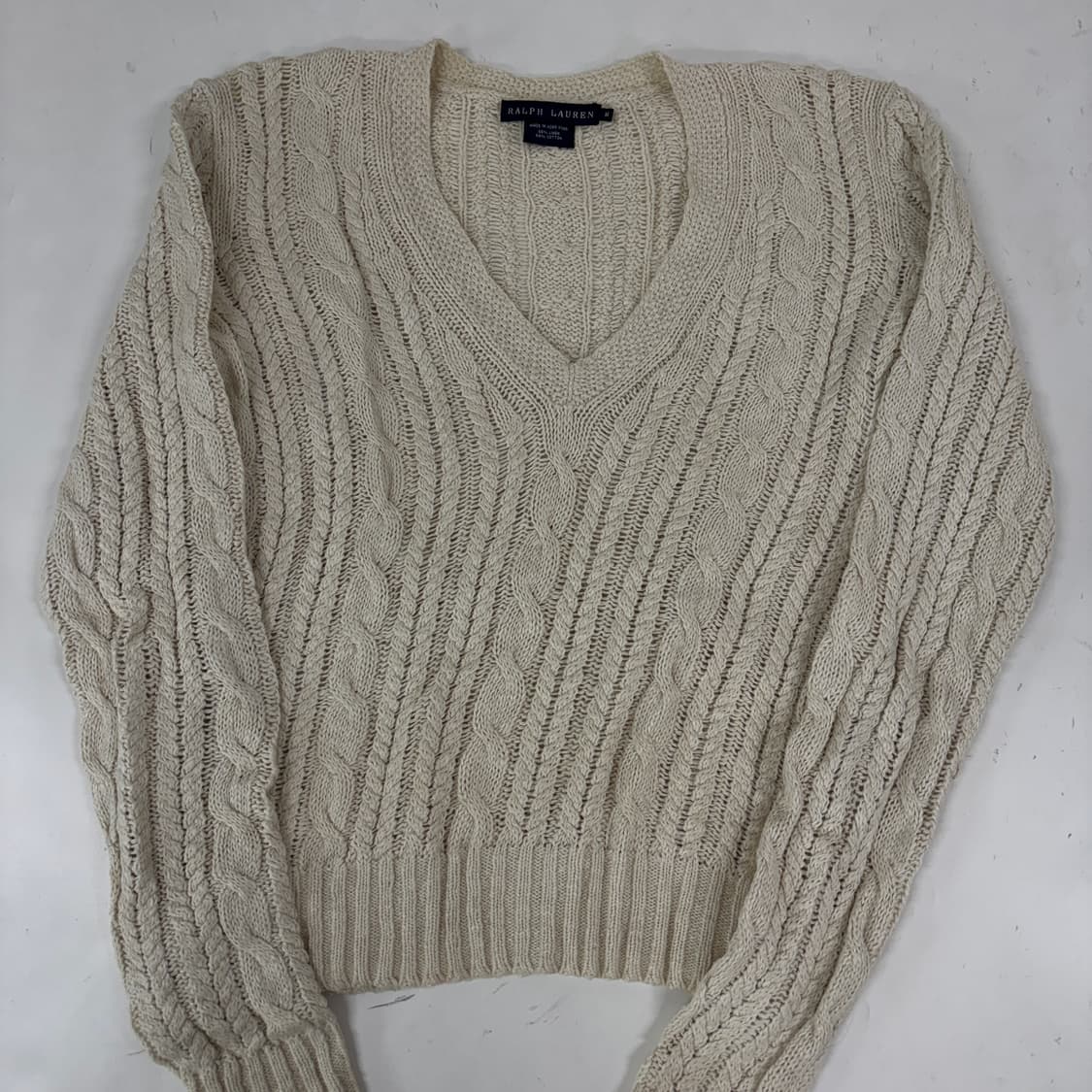 폴로 브이넥 니트  상품이미지3