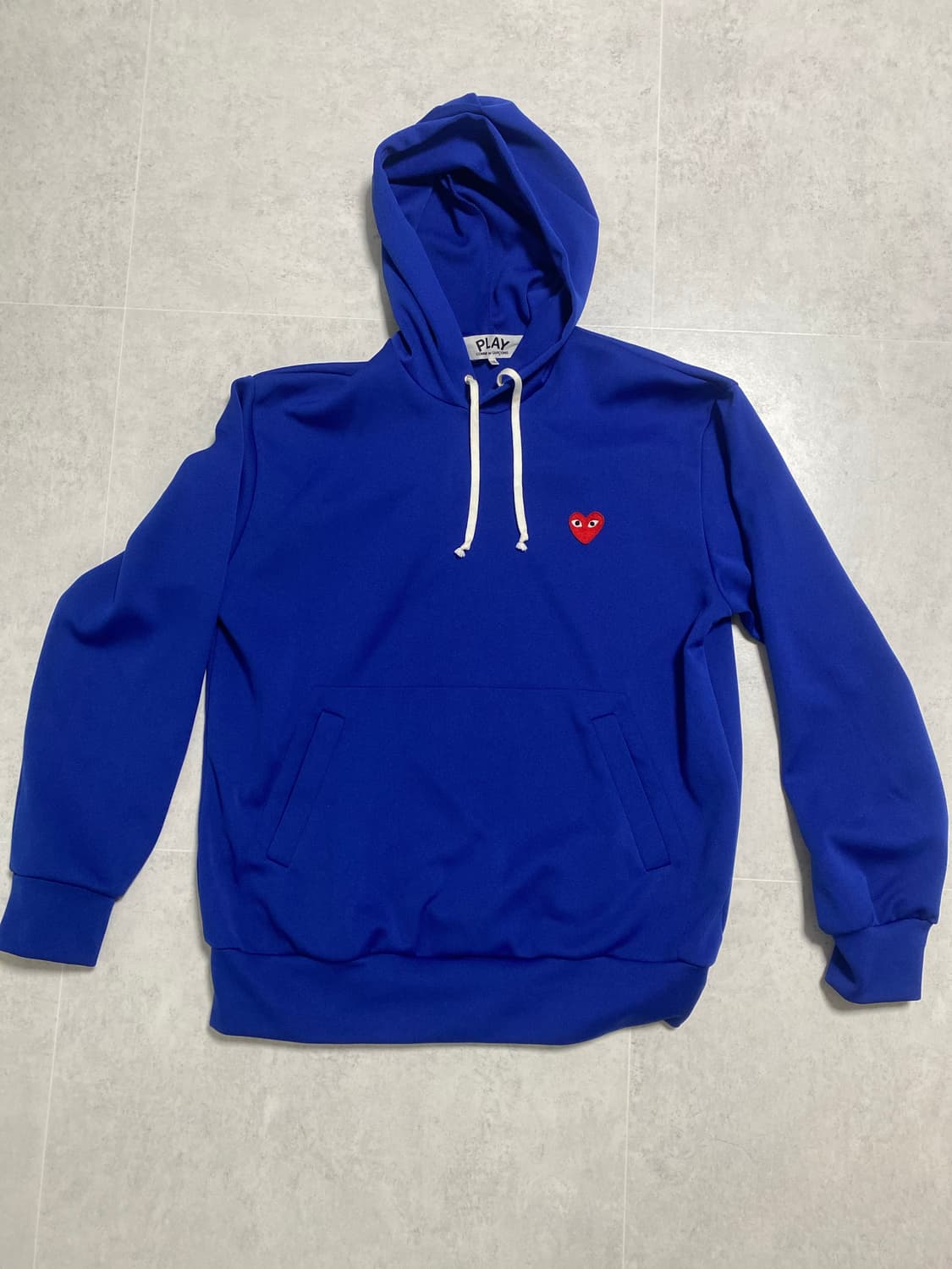 플레이 꼼데가르송 후드 스웨트셔츠 상품이미지1