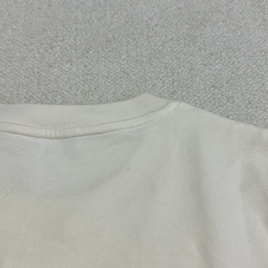 코스 슬림핏 헤비웨이트 롱슬리브 티셔츠 상품이미지9