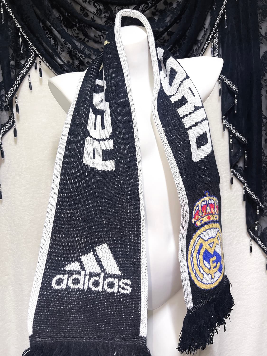 아디다스 adidas 레알 마드리드 블랙 머플러 목도리 삼선 스포츠 상품이미지2