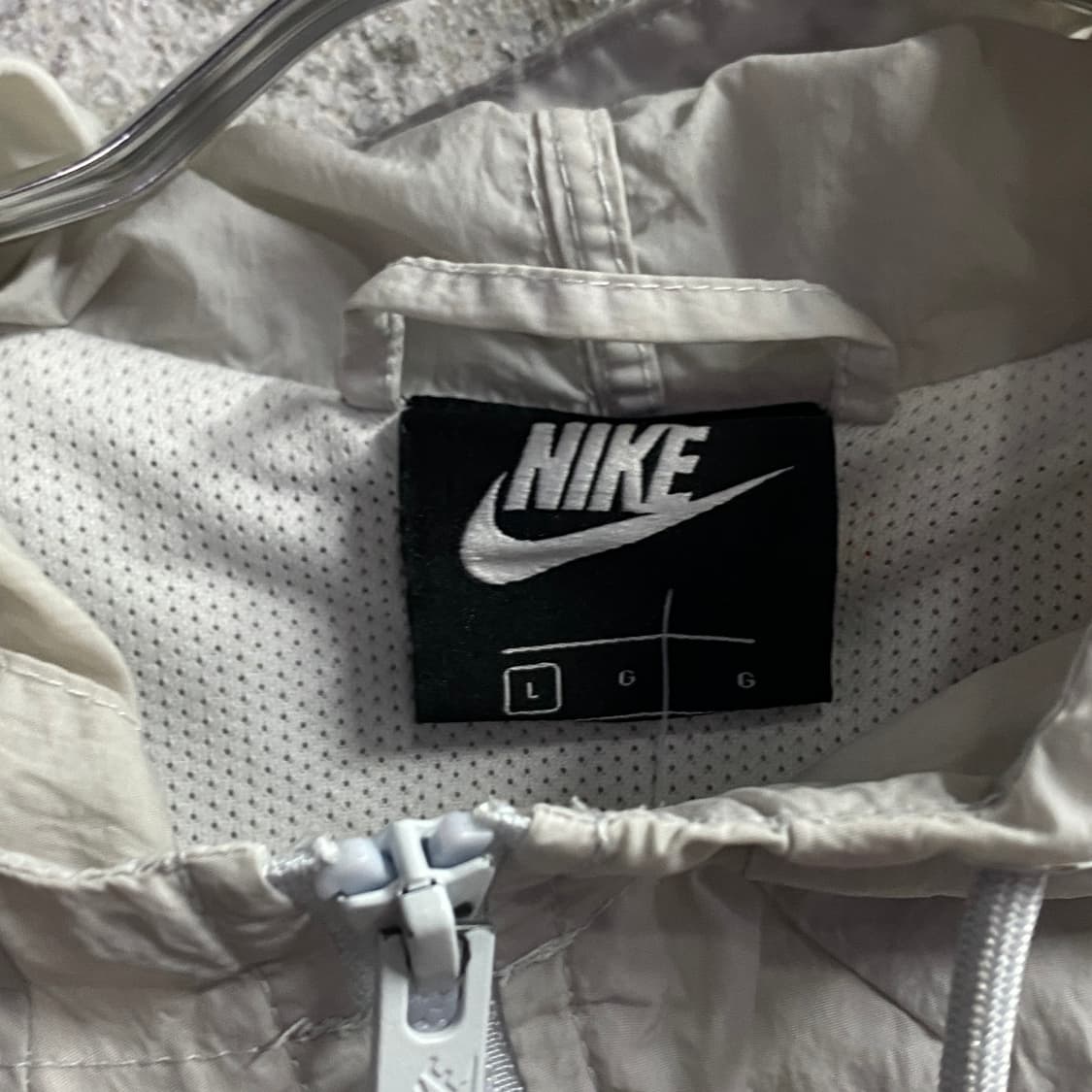 나이키 스우시 패치로고 그레이 후드 바람막이 B4127 상품이미지3