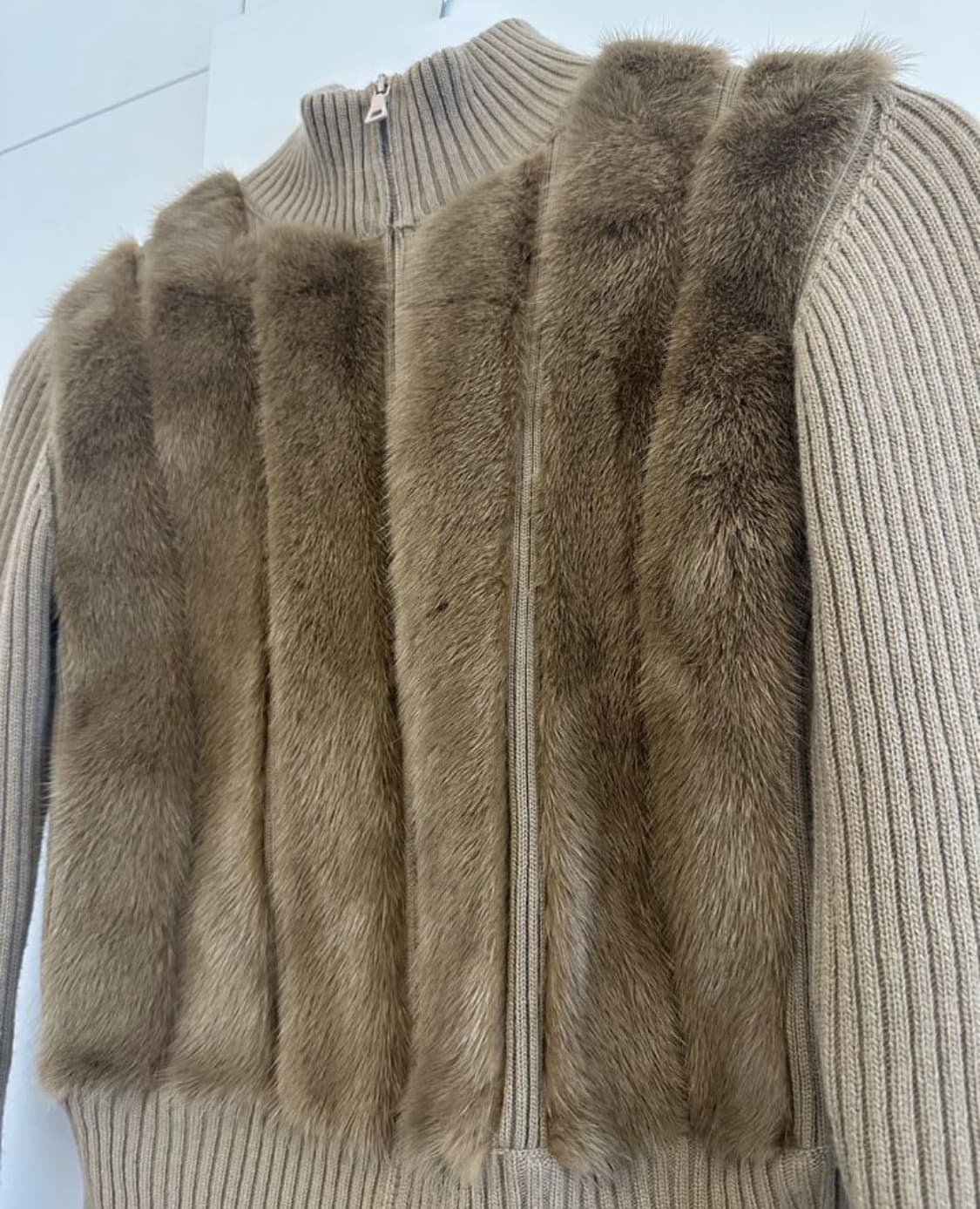 PRADA 프라다 집업 크롭재킷(울/캐시미어/디테일-밍크 퍼)해외발송 상품이미지2