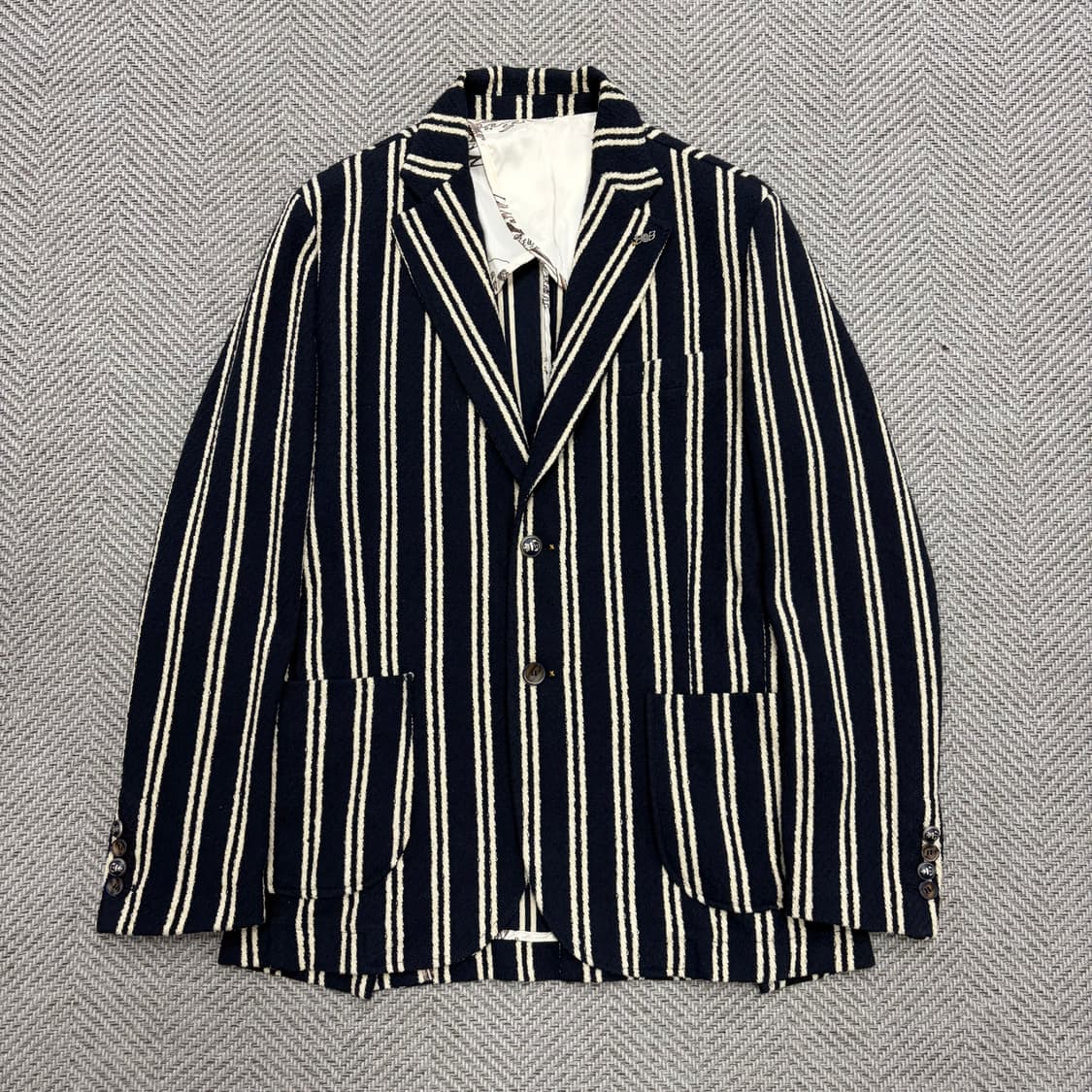 비오비 스트라이프 싱글 브레스트 블레이저 v1480 상품이미지1