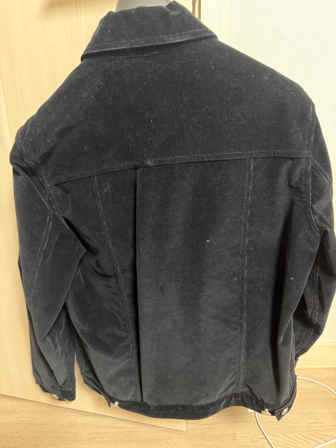 A.P.C 아페쎄 크롭 코듀로이 트러커 자켓 블랙 L 상품이미지2