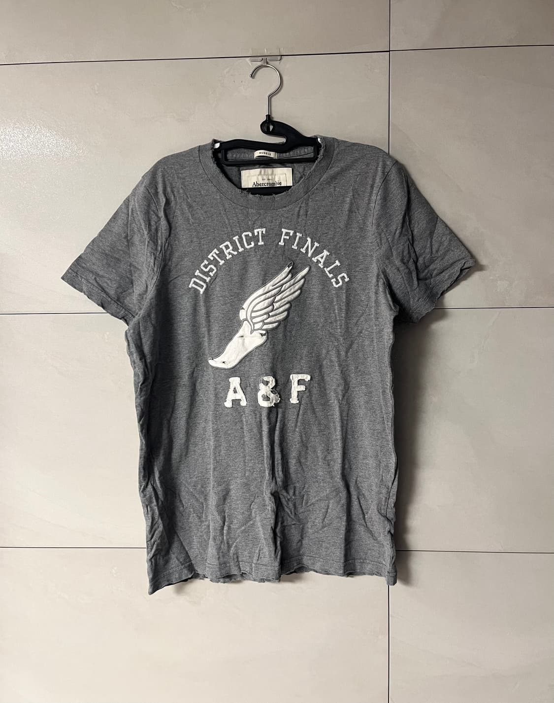 아베크롬비 A&F 반팔 그레이 (L)  상품이미지3