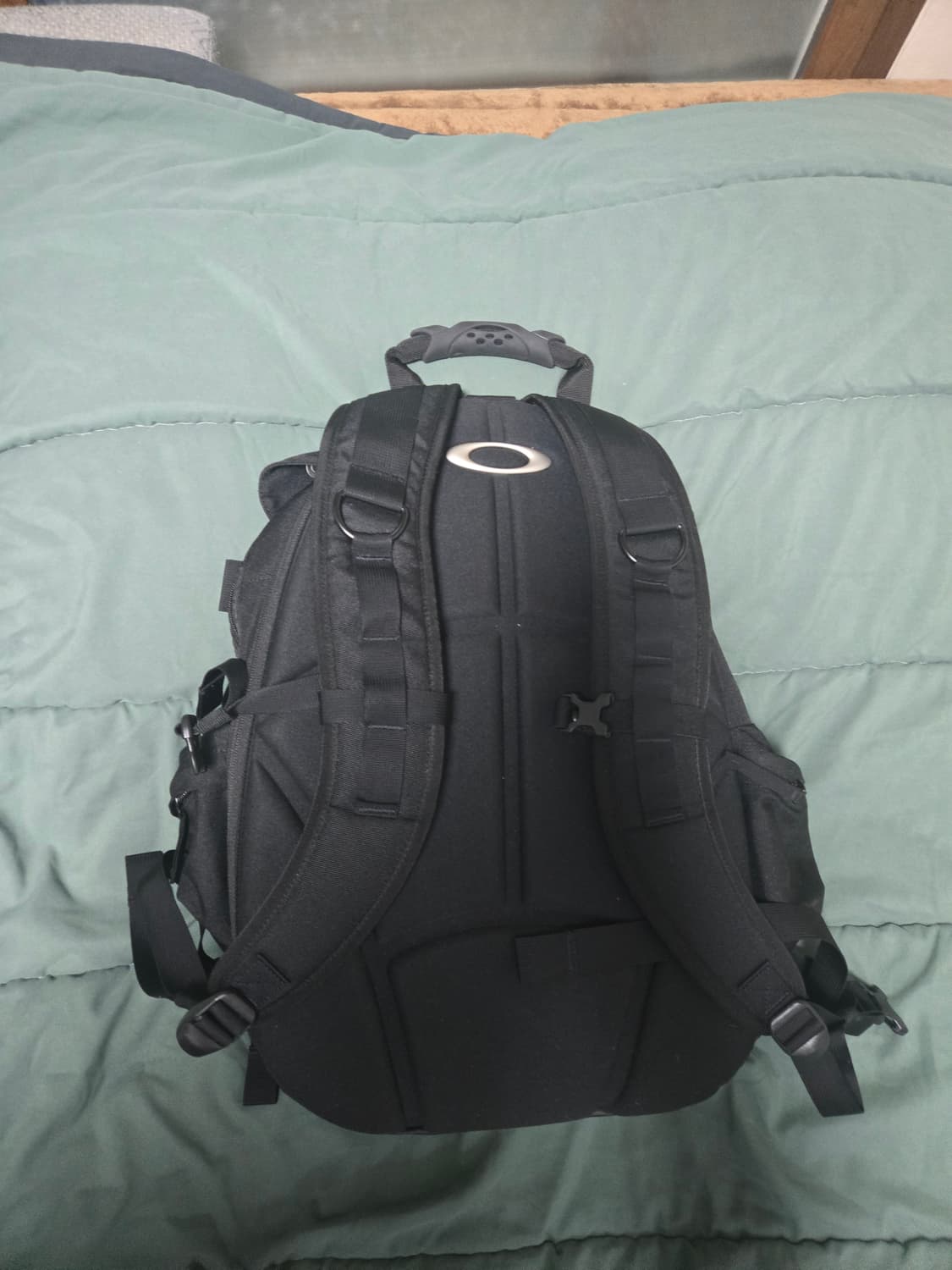 오클리 아이콘 RC 백팩 블랙 상품이미지2