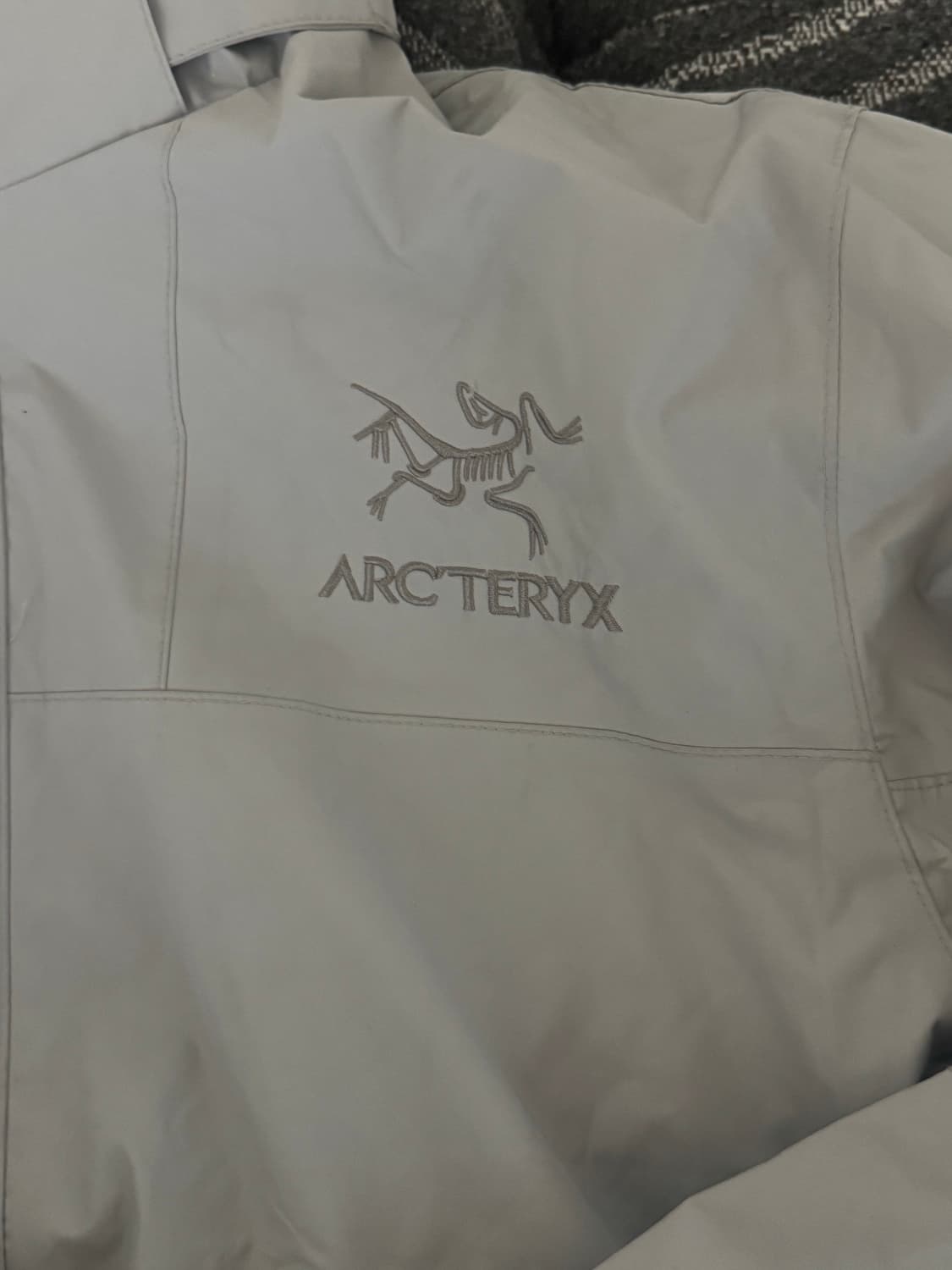 아크테릭스 베타 자켓 M (오프화이트/화이트, FW25) 상품이미지2
