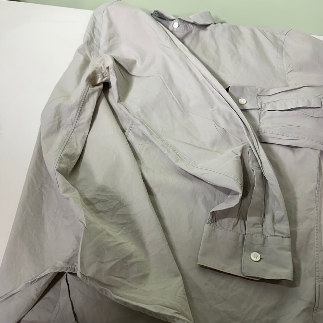 100 M 띠어리 시멘트그레이 플랫카라넥 써머코튼 셔츠 상품이미지4