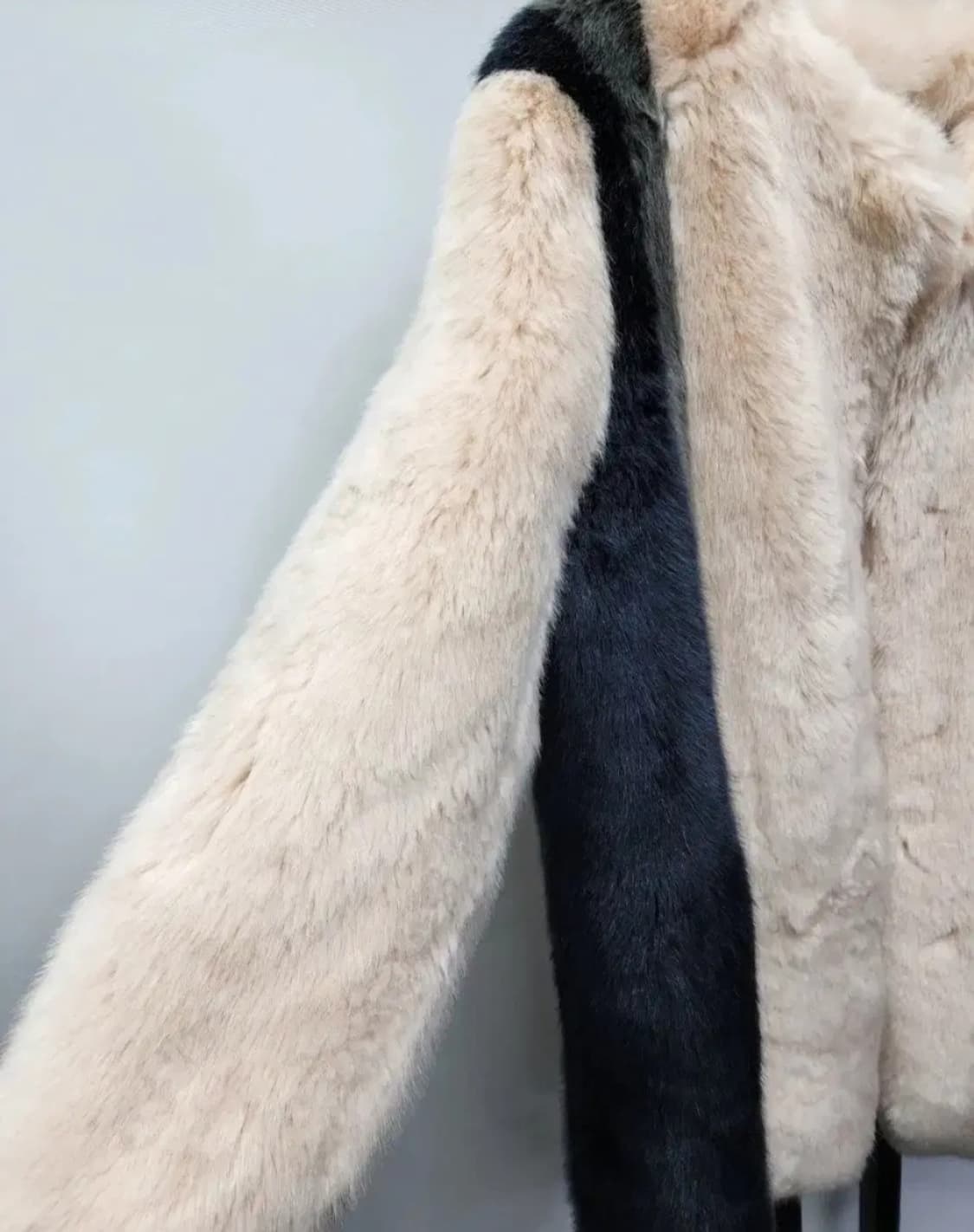 한섬 세컨플로어 퍼코트66 상품이미지2