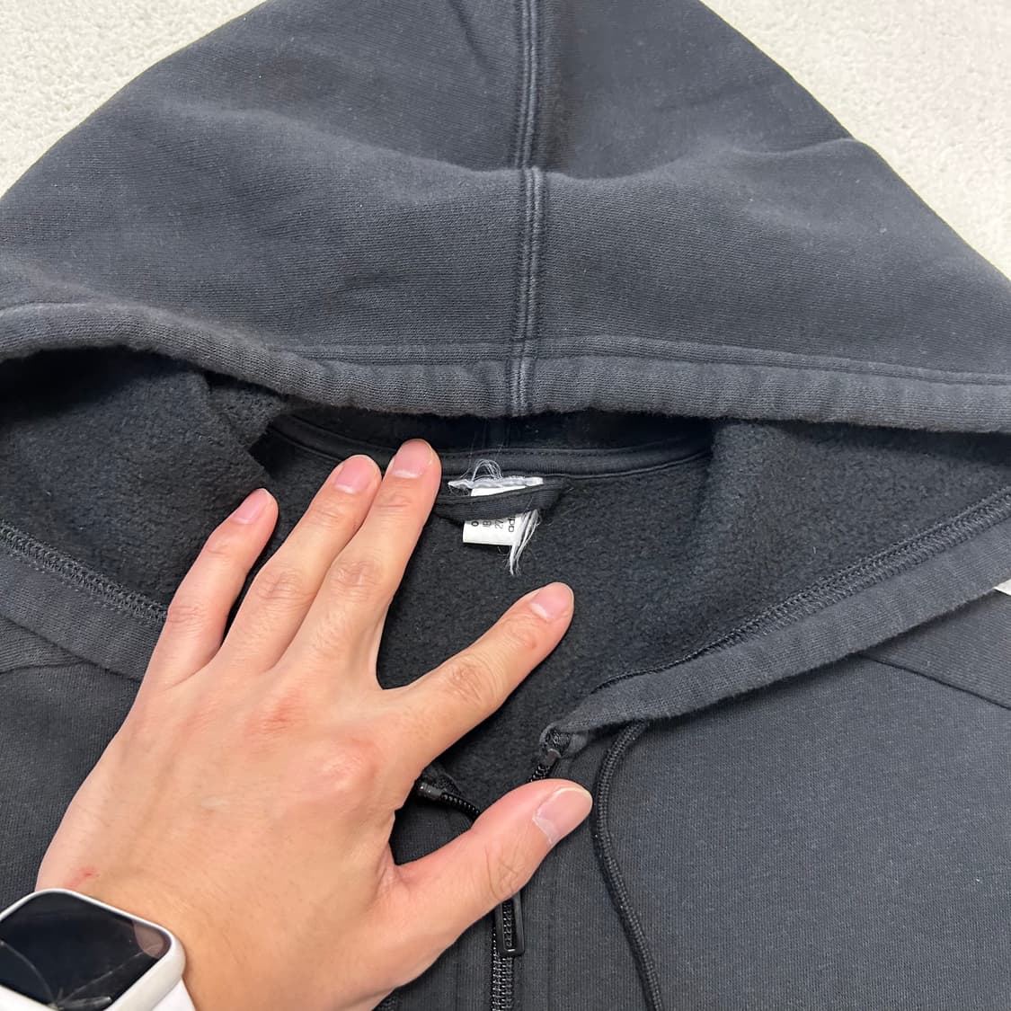 Adidas Black Hood Zip-up 상품이미지6