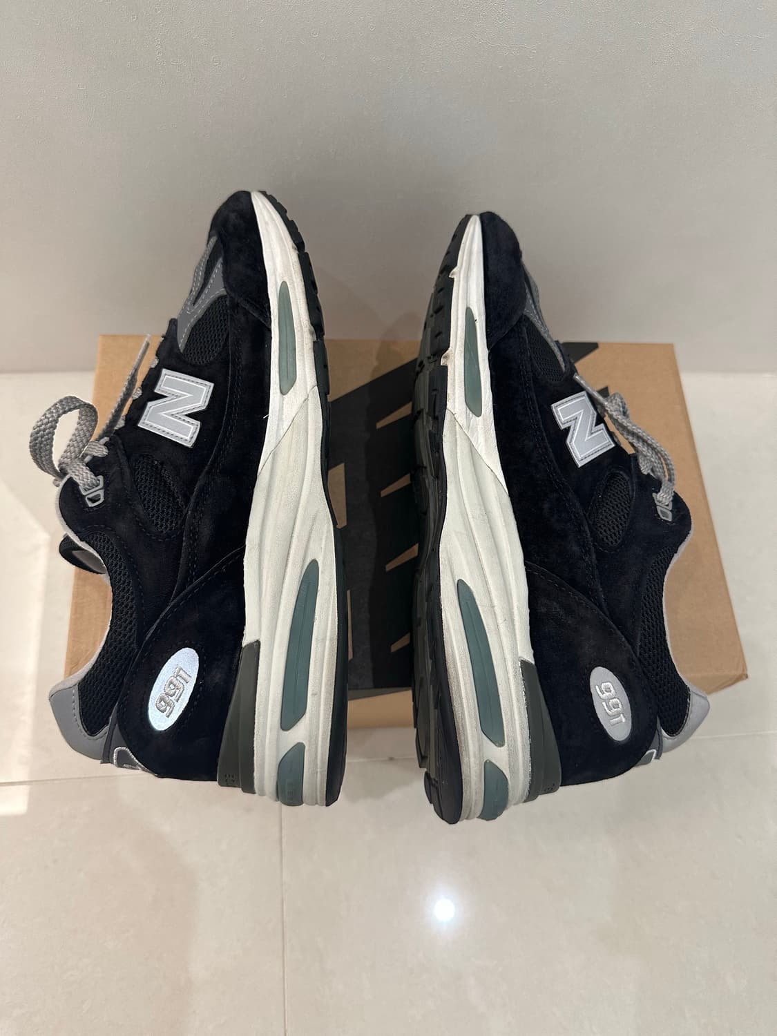 [USED][280] NEW BALANCE 991v2 BLACK 상품이미지6