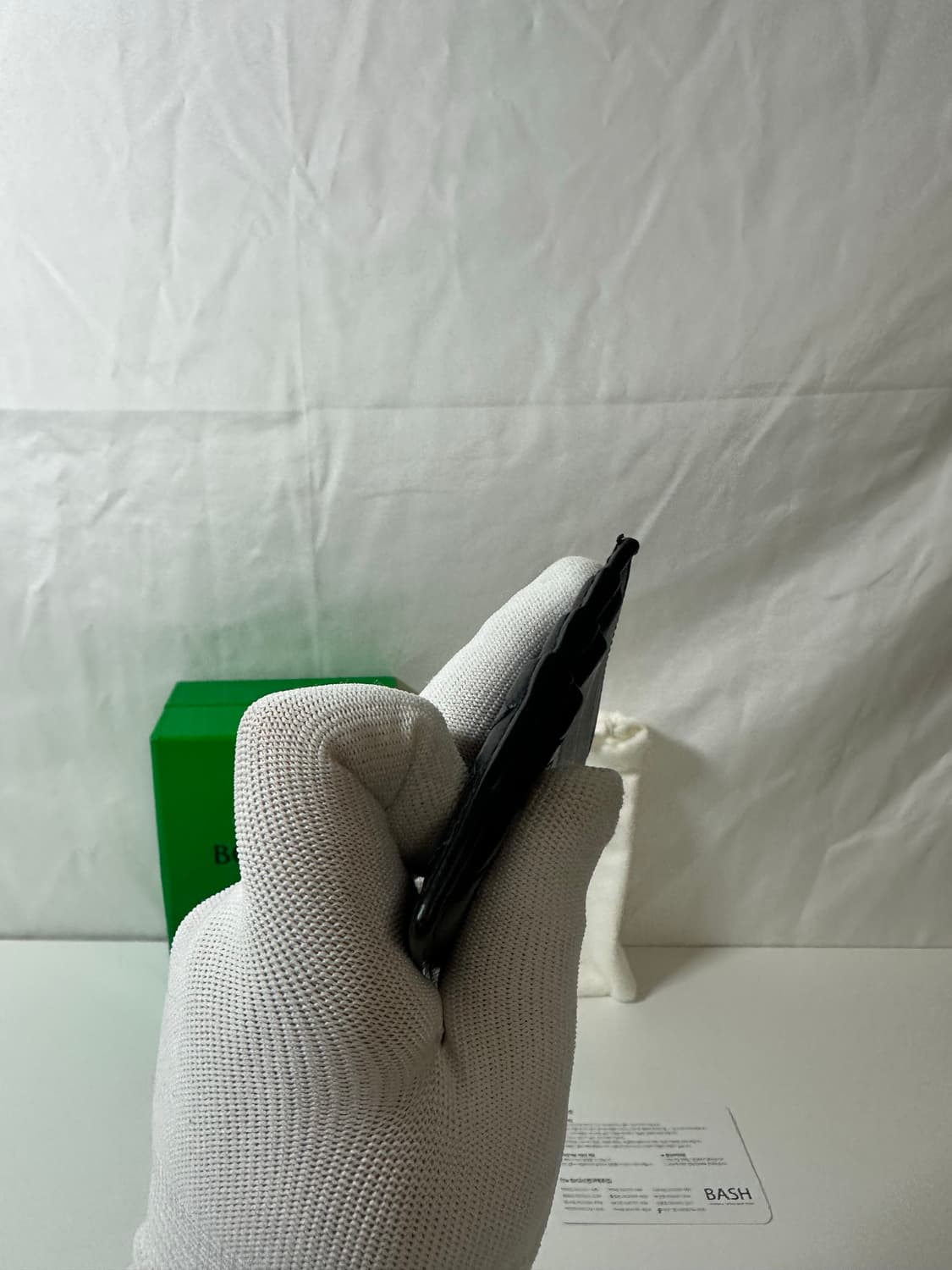 보테가베네타 인트레아치토 카드지갑 블랙 (OS)  상품이미지7