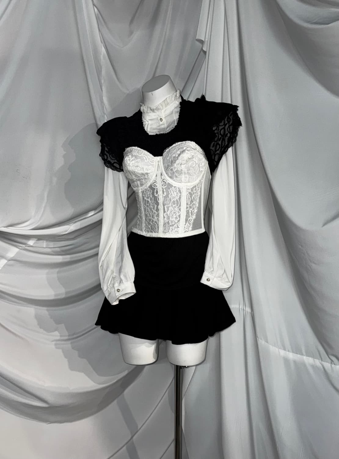 엑시즈팜 세라깔 화이트 코르셋 고스고딕 코디세트  상품이미지6