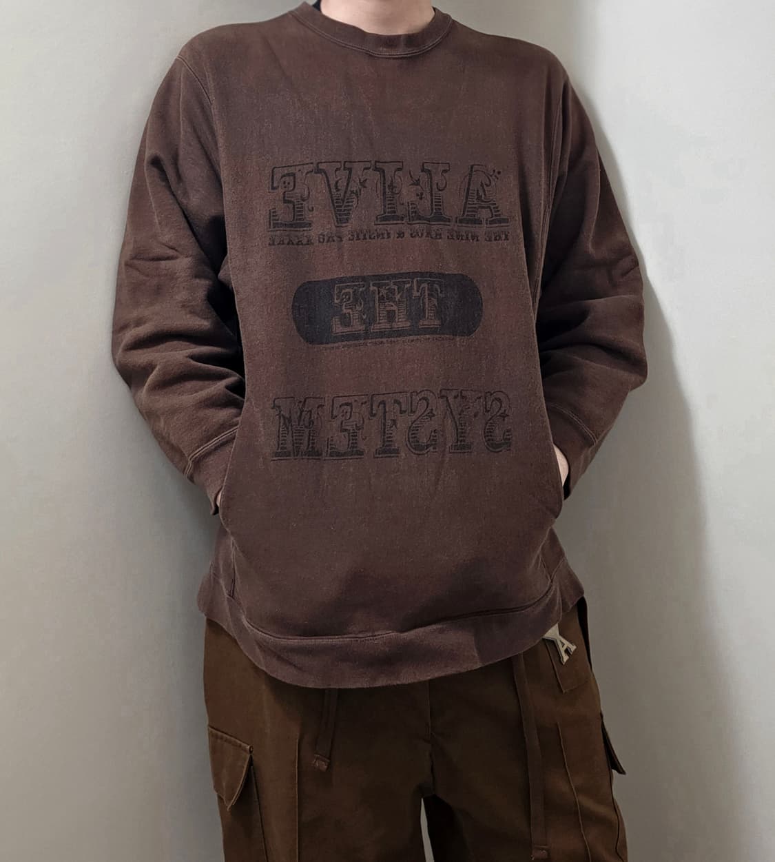 브라운 원워싱 롱 슬리브 티셔츠 상품이미지2