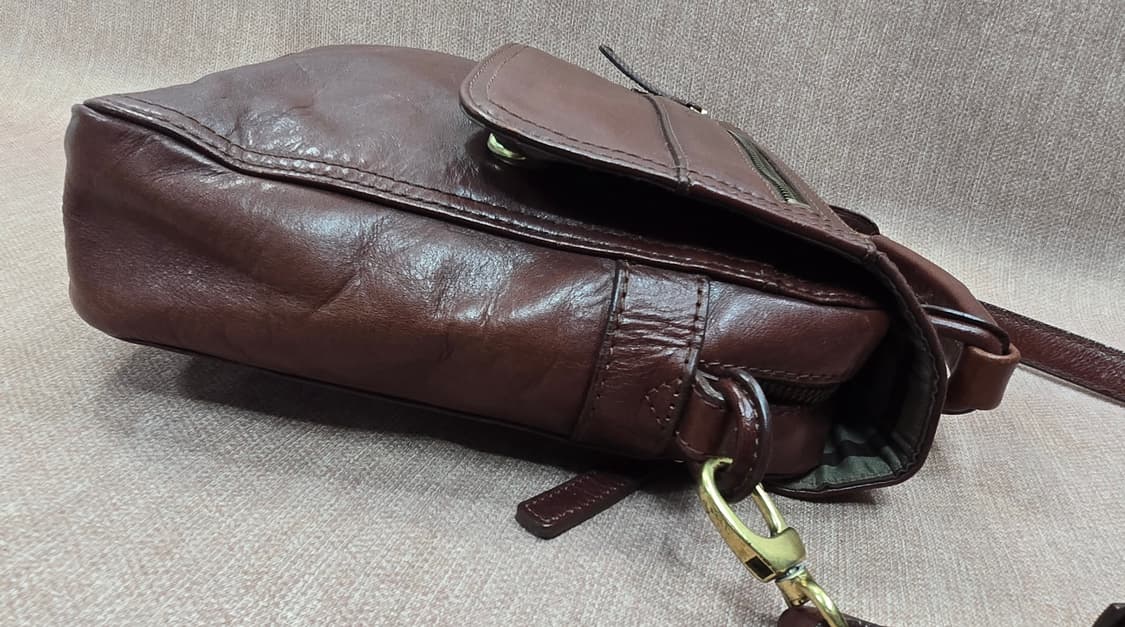 몽삭 소가죽 빈티지스타일 크로스백 상품이미지3