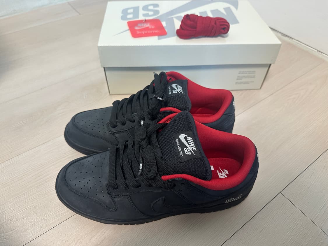 슈프림 나이키 덩크 260 상품이미지1