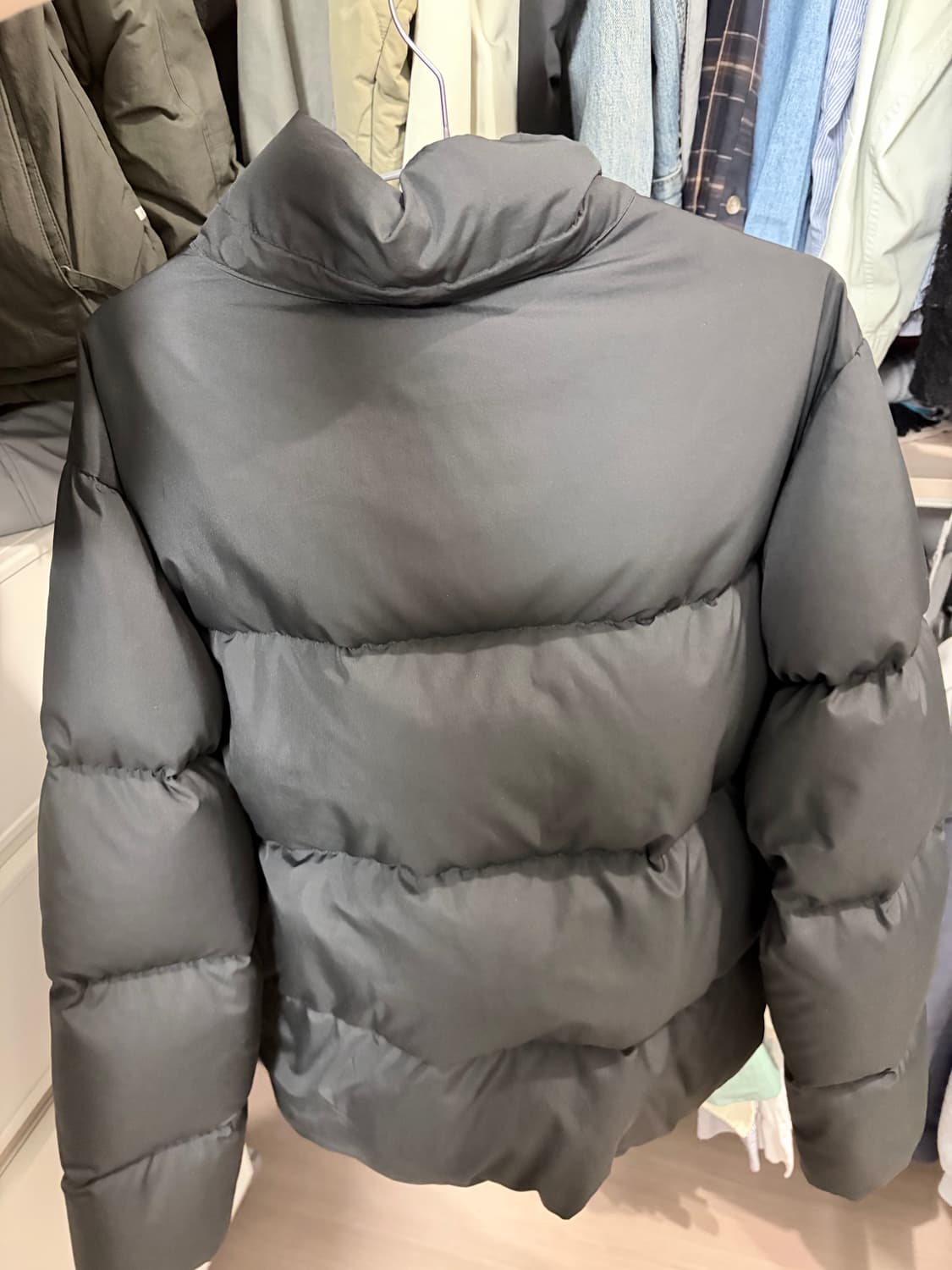 [95-100] 라코스테 남성 패딩 블랙 상품이미지2