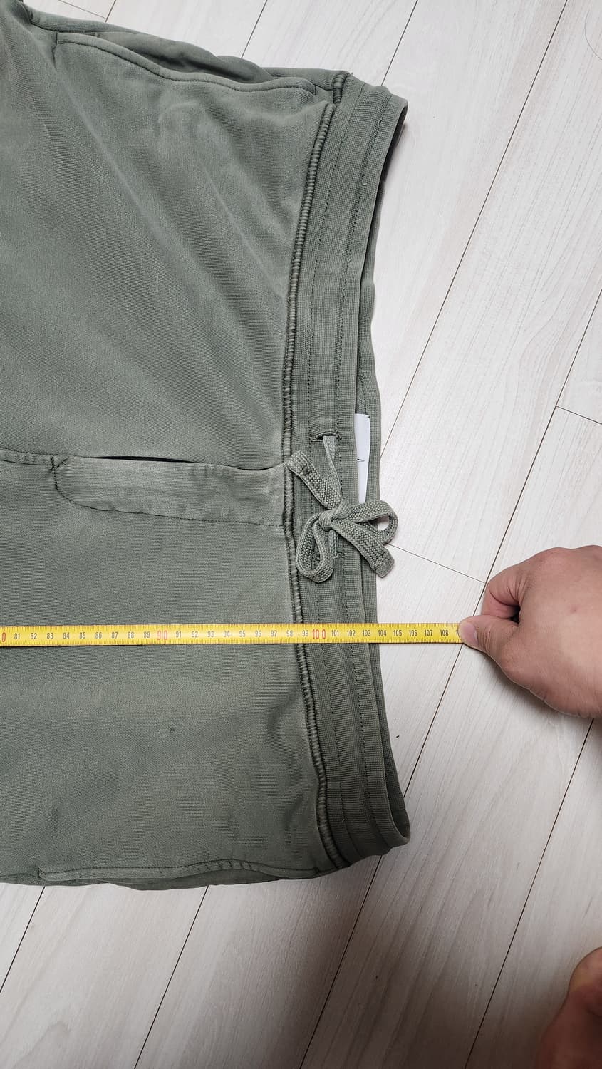 정품.스톤아일랜드 카키 와펜 조거 팬츠 XL 상품이미지8