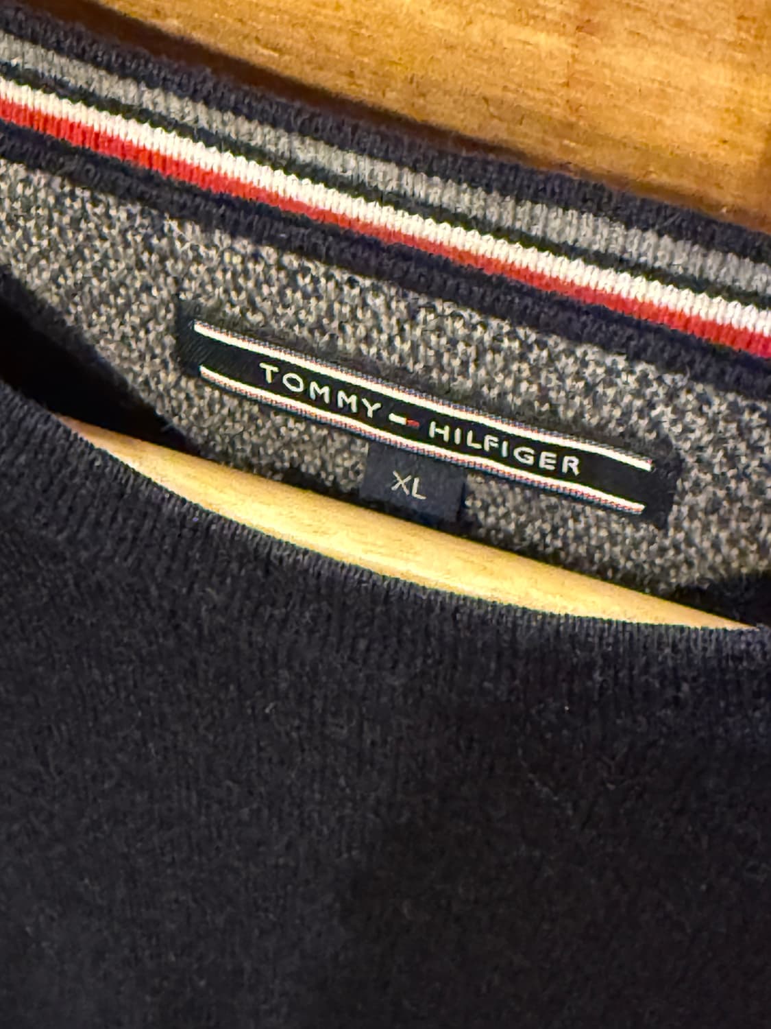 타미힐피거 블랙 니트 상품이미지2