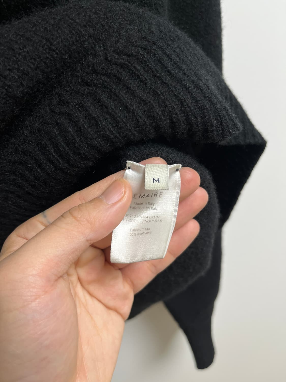 르메르 심리스 브이넥 상품이미지4