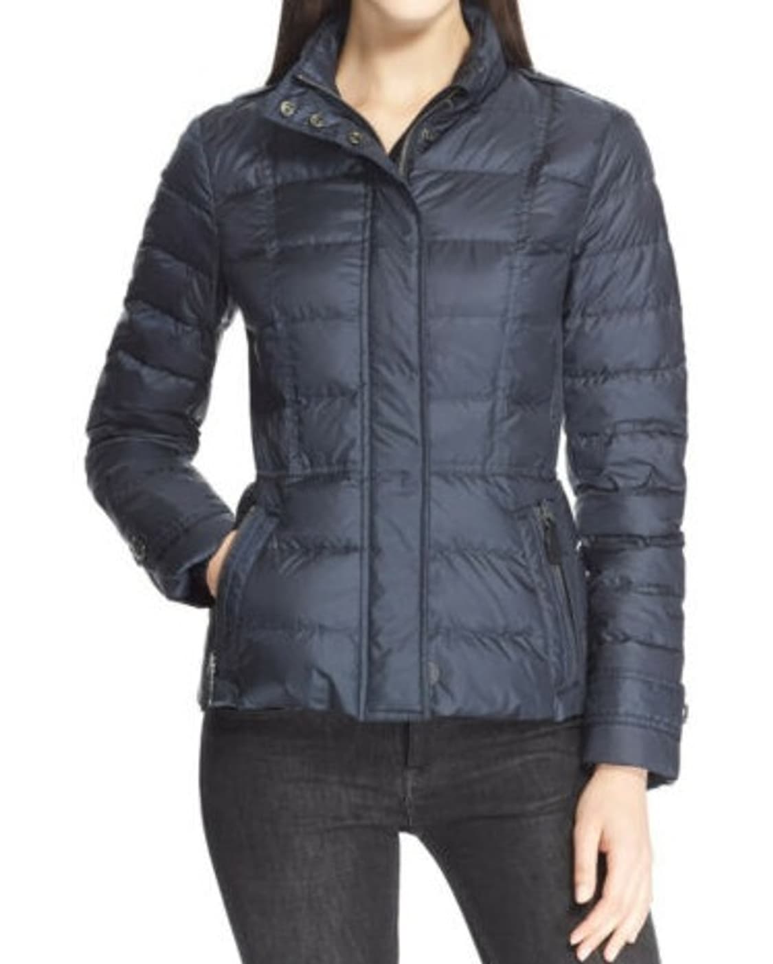 정품 버버리 데일스버리 여성 다운 경량 숏패딩 다크인디고색상 -새상품- 상품이미지1