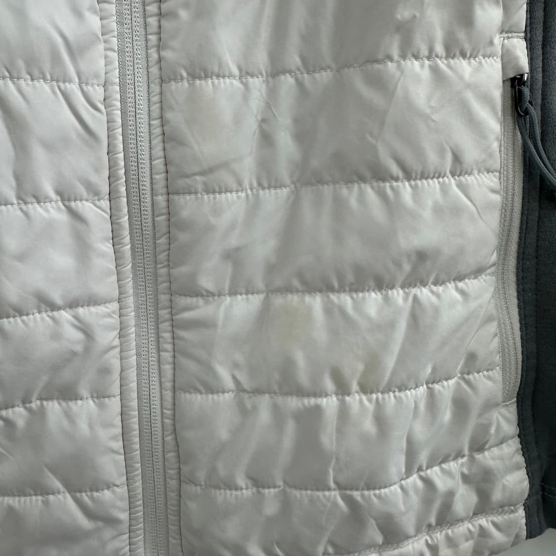 95 노스페이스 여자 하이브리드 웰론 패딩조끼 상품이미지5