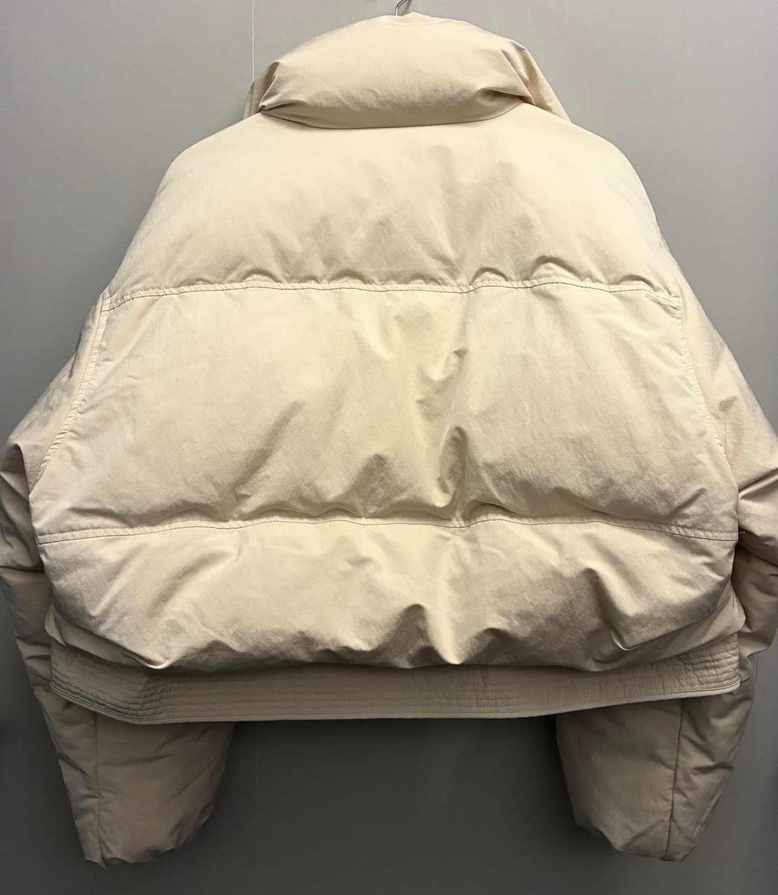 (F)RECTO 렉토 버틀러 푸퍼 덕다운 크롭 숏패딩 크림 상품이미지6