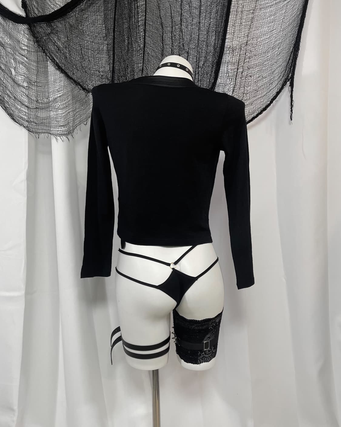 black t-shirt 상품이미지4