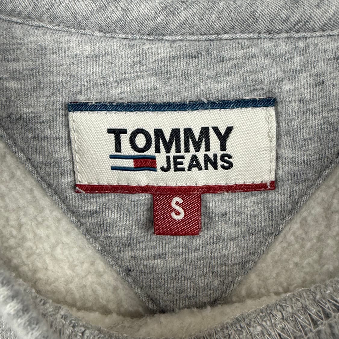 (S) 타미힐피거 스몰 패치 로고 맨투맨 그레이 상품이미지3
